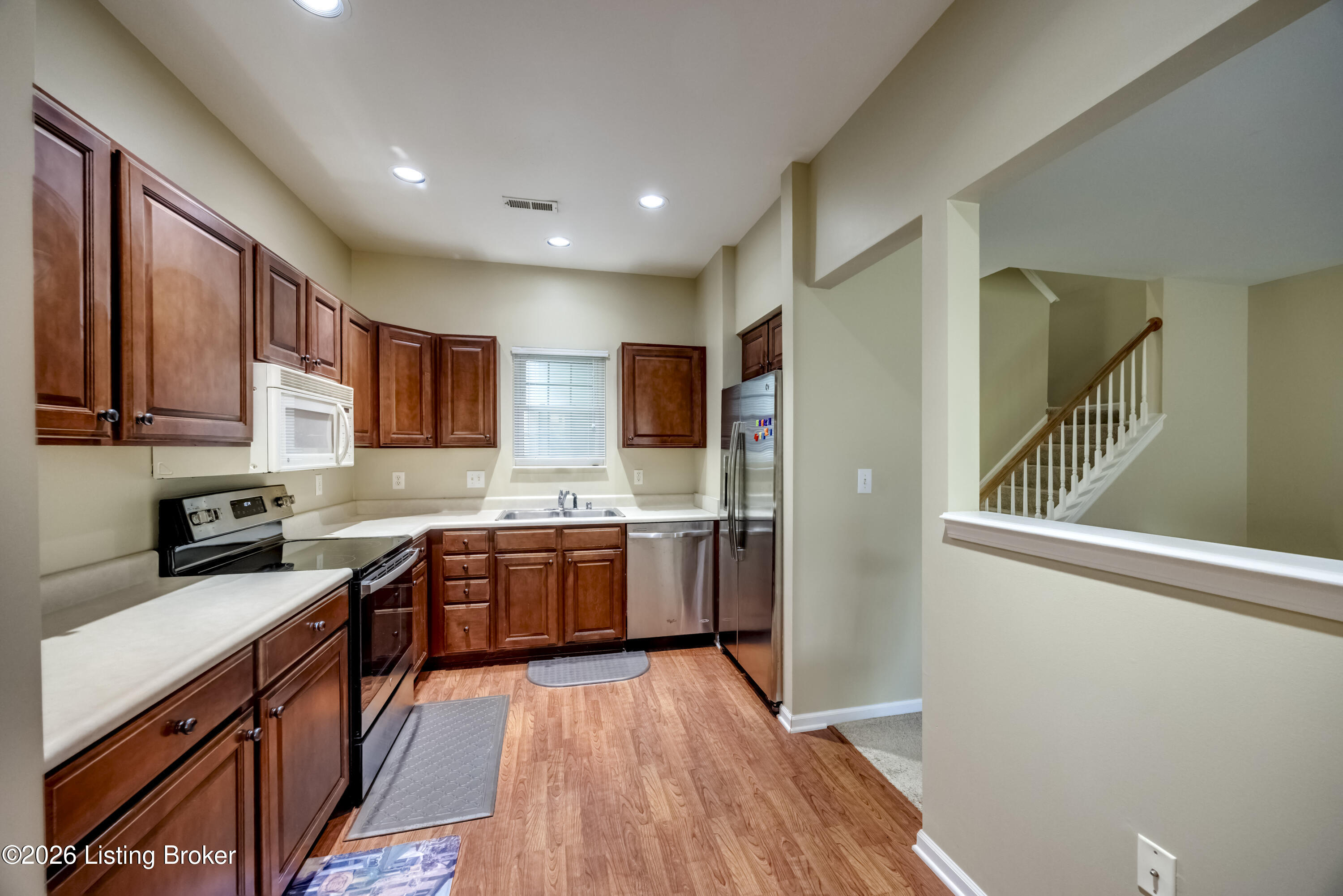 5034 Ardossan Square Property Photo 21