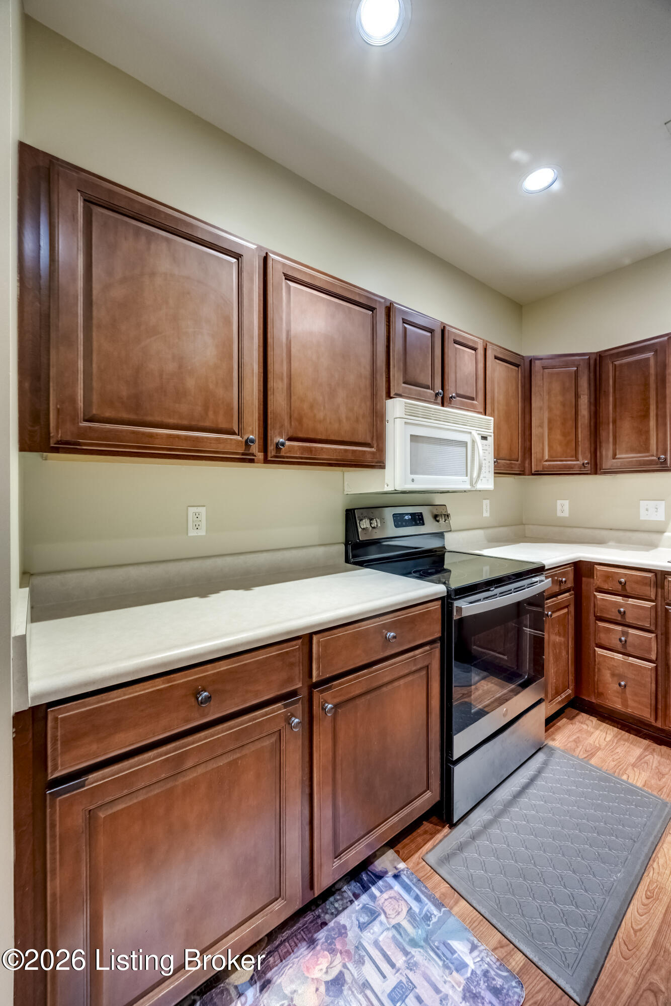 5034 Ardossan Square Property Photo 22