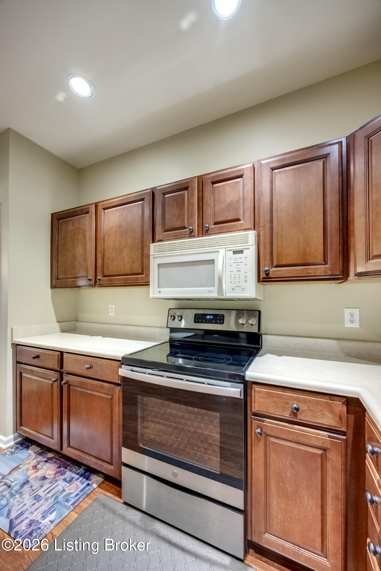 5034 Ardossan Square Property Photo 25