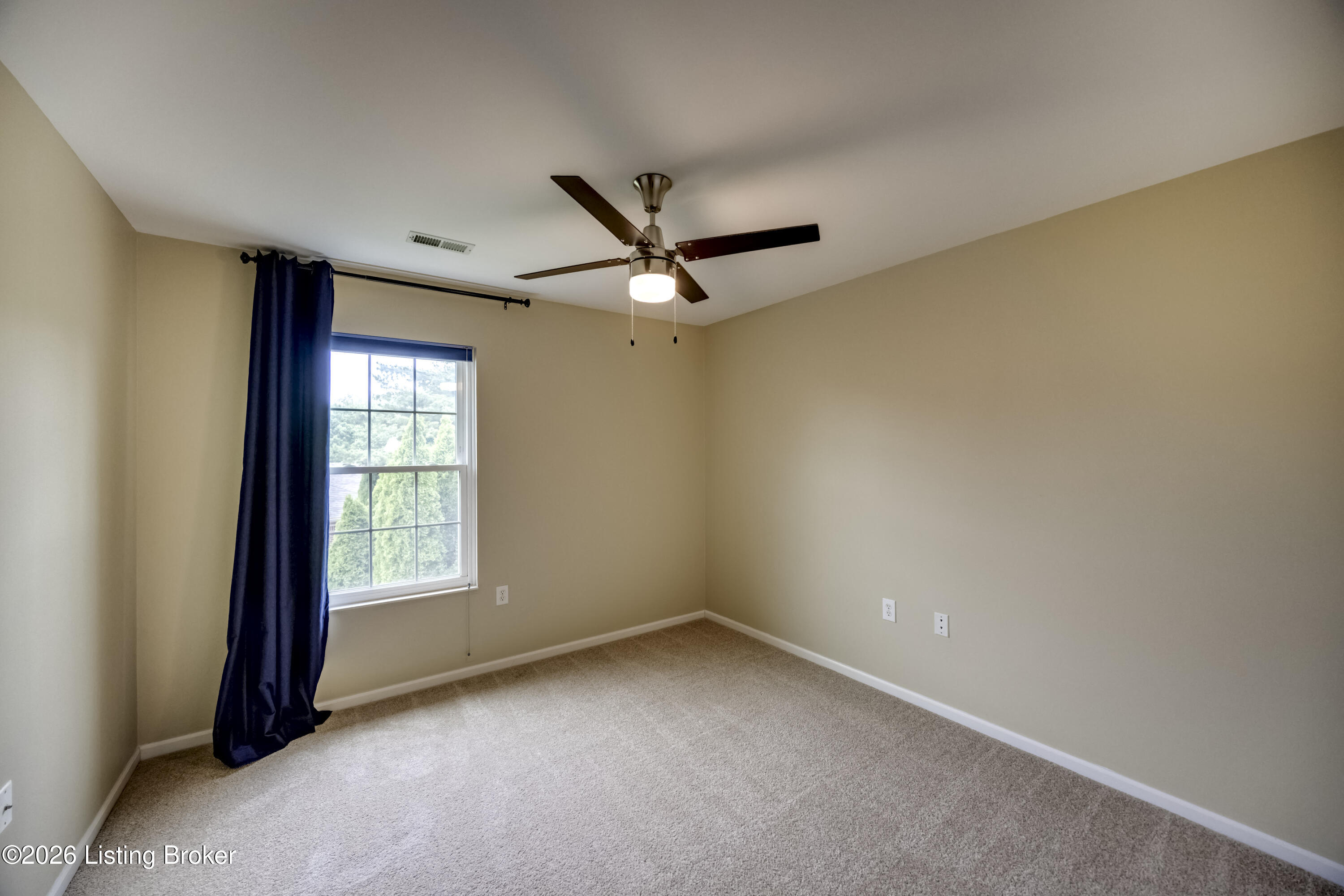 5034 Ardossan Square Property Photo 49