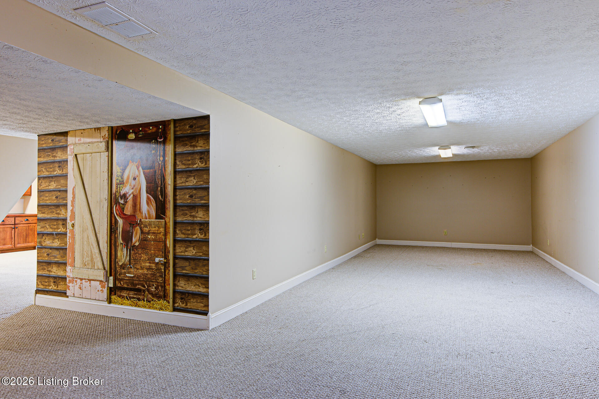 122 Maywood Ave Property Photo 41