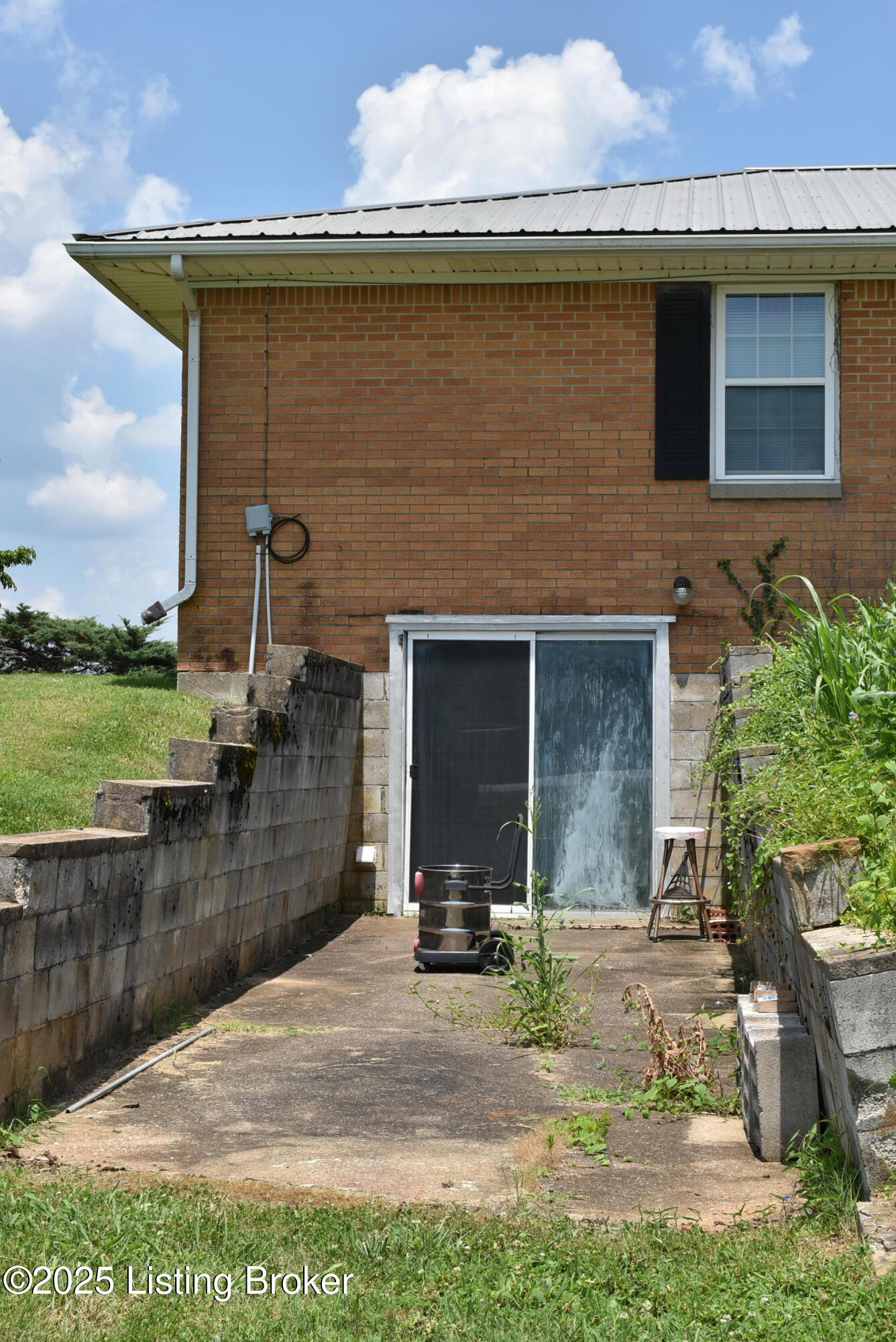 2805 Columbia Rd Property Photo 31