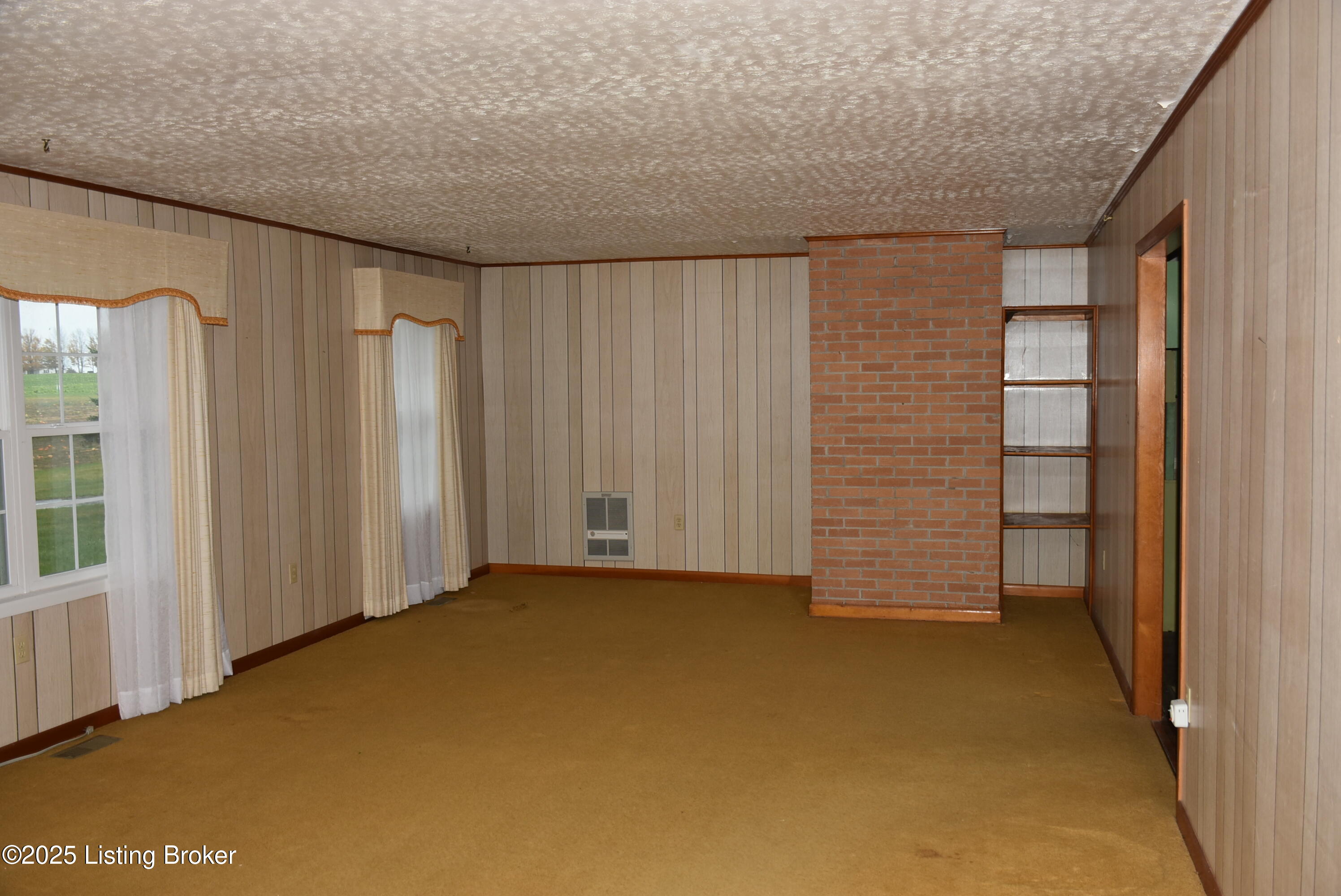 2805 Columbia Rd Property Photo 40