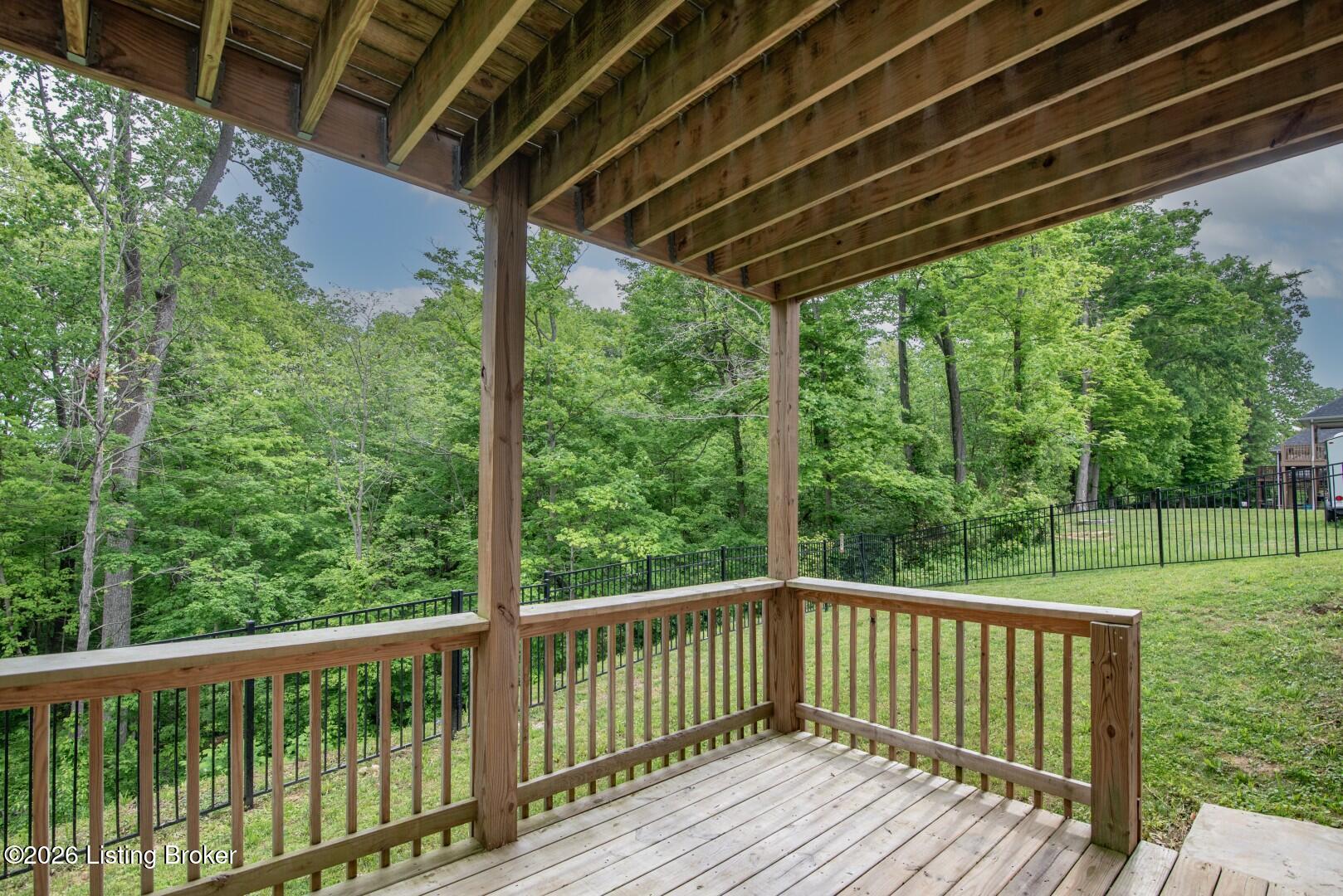 219 N Canterbury Glen Dr Property Photo 81