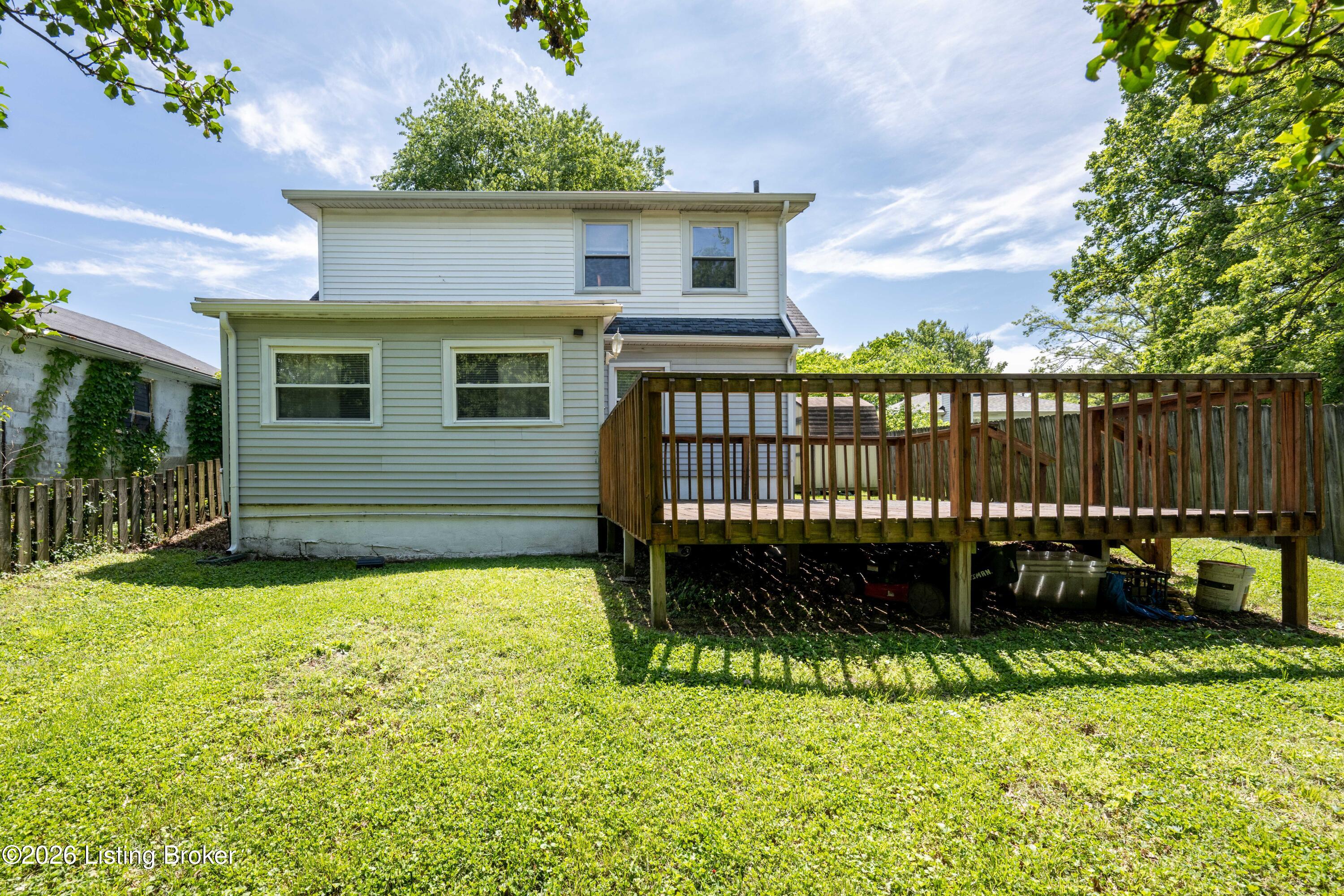 4618 Grandview Dr Property Photo 26