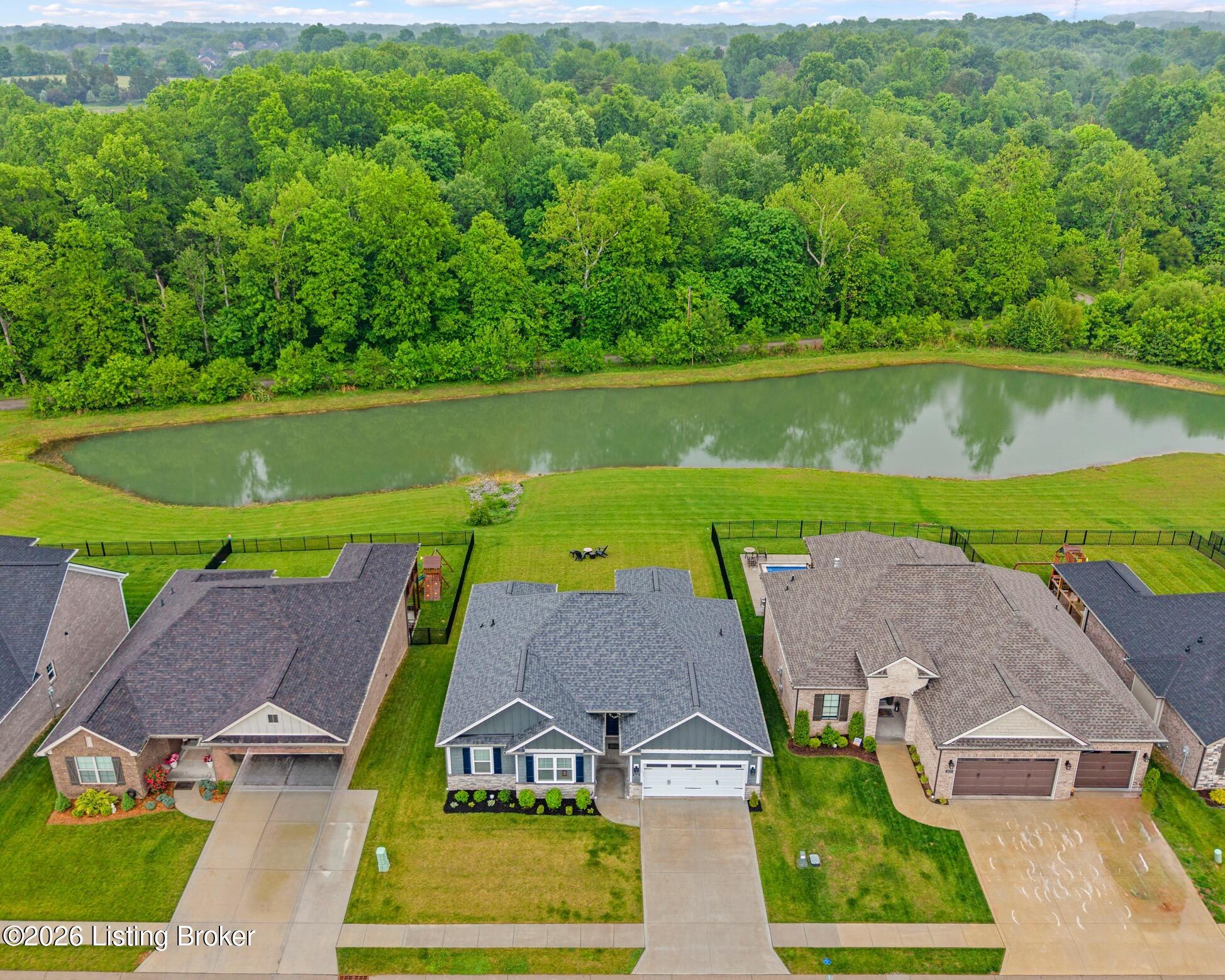 3035 Bridlewood Ln Property Photo 1