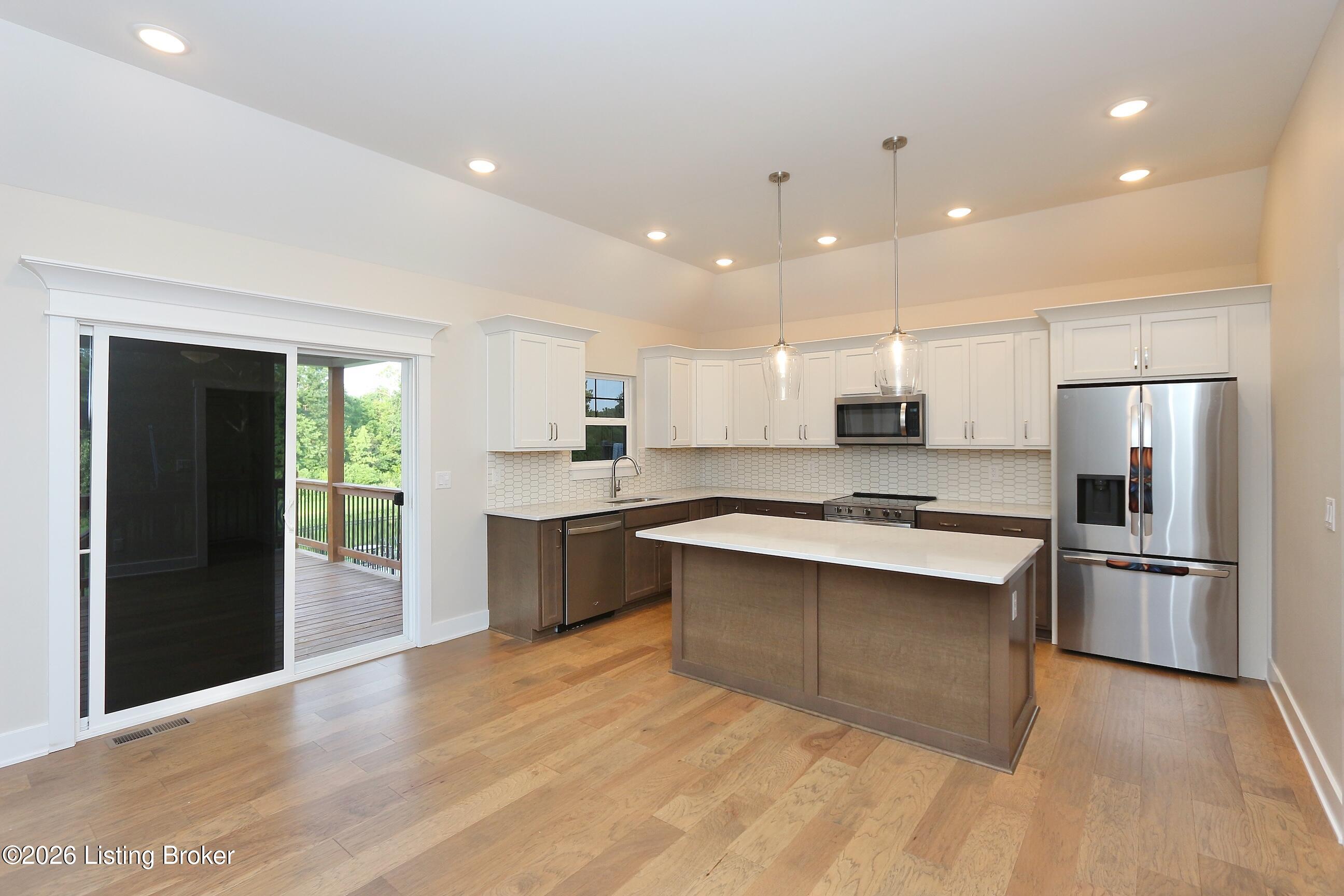 3035 Bridlewood Ln Property Photo 11