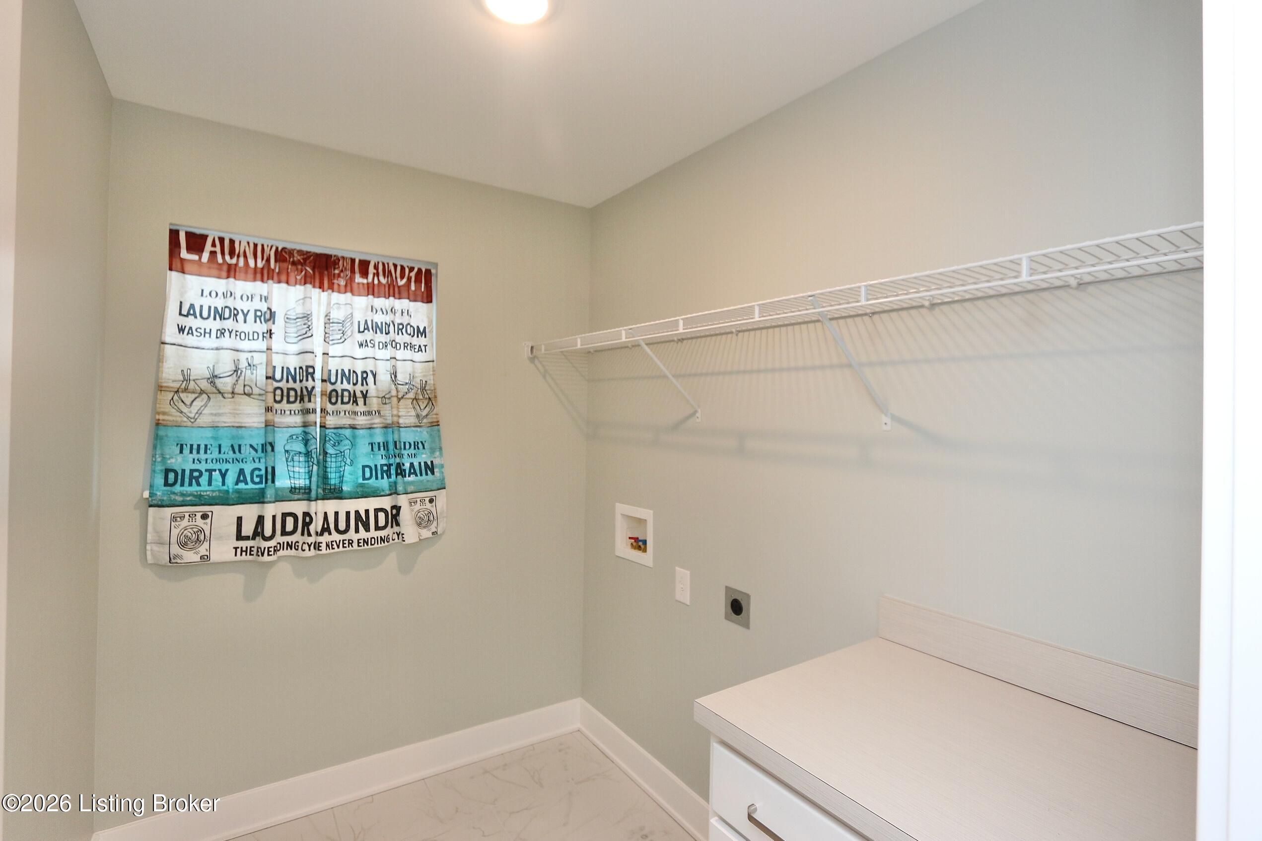 3035 Bridlewood Ln Property Photo 17