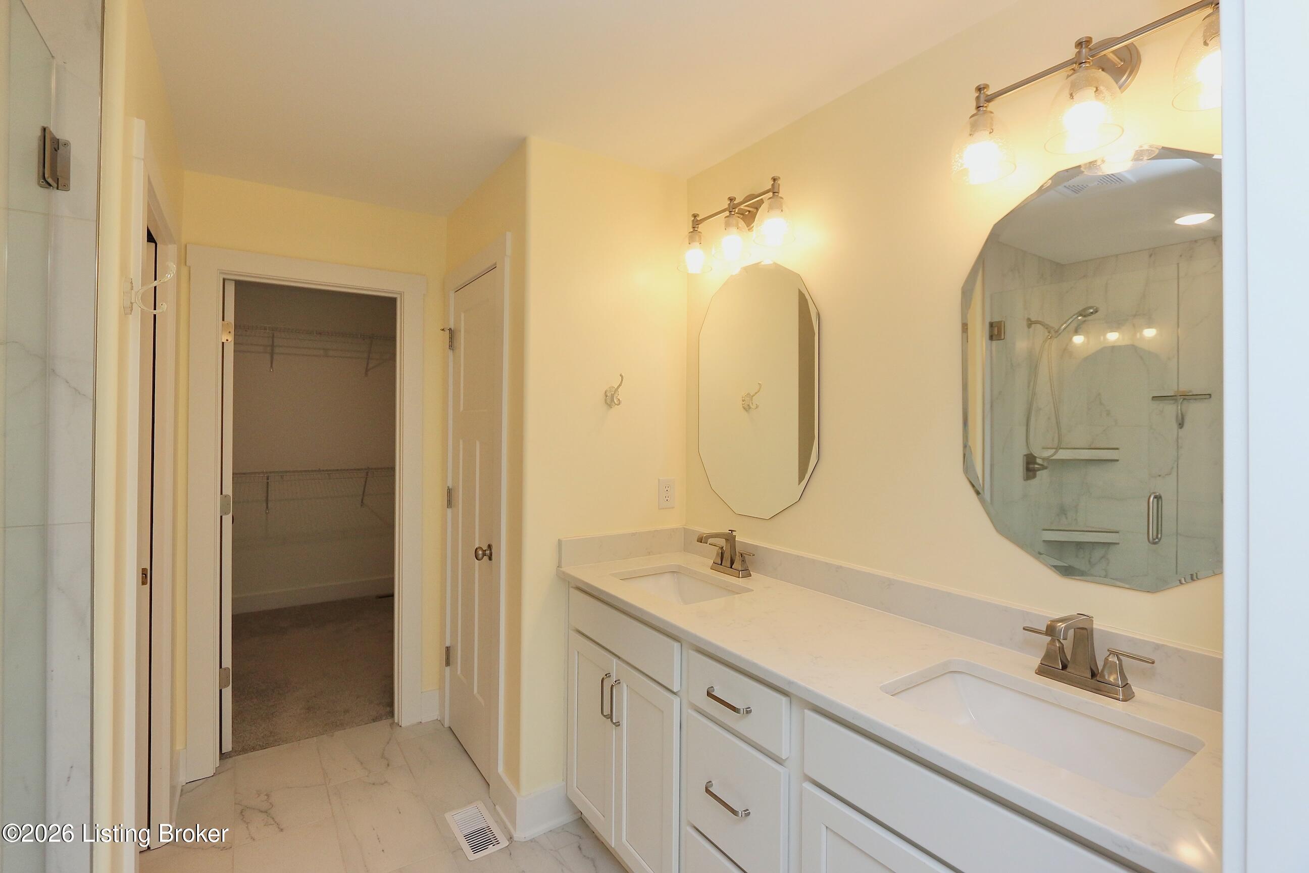 3035 Bridlewood Ln Property Photo 25