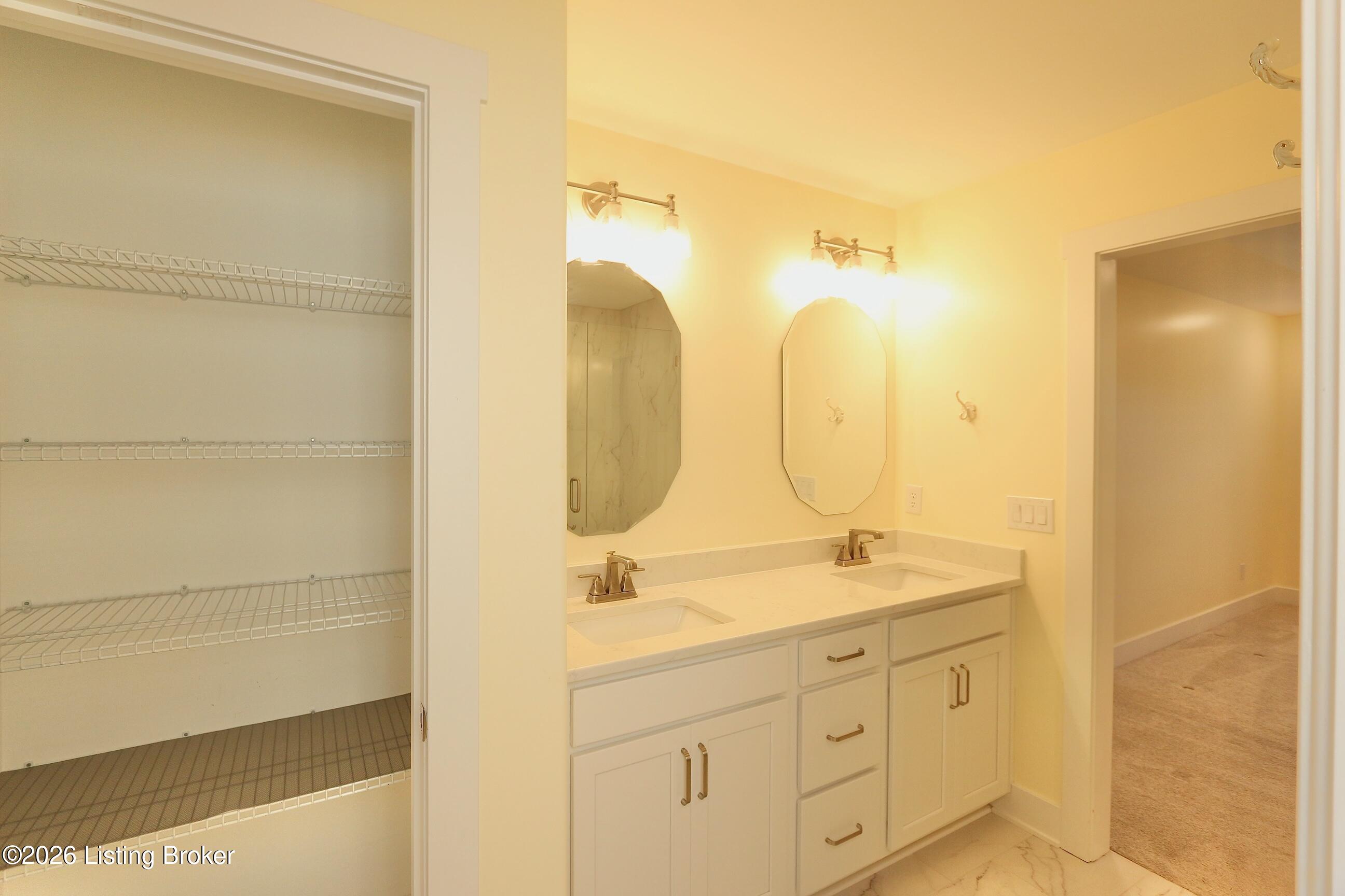 3035 Bridlewood Ln Property Photo 27