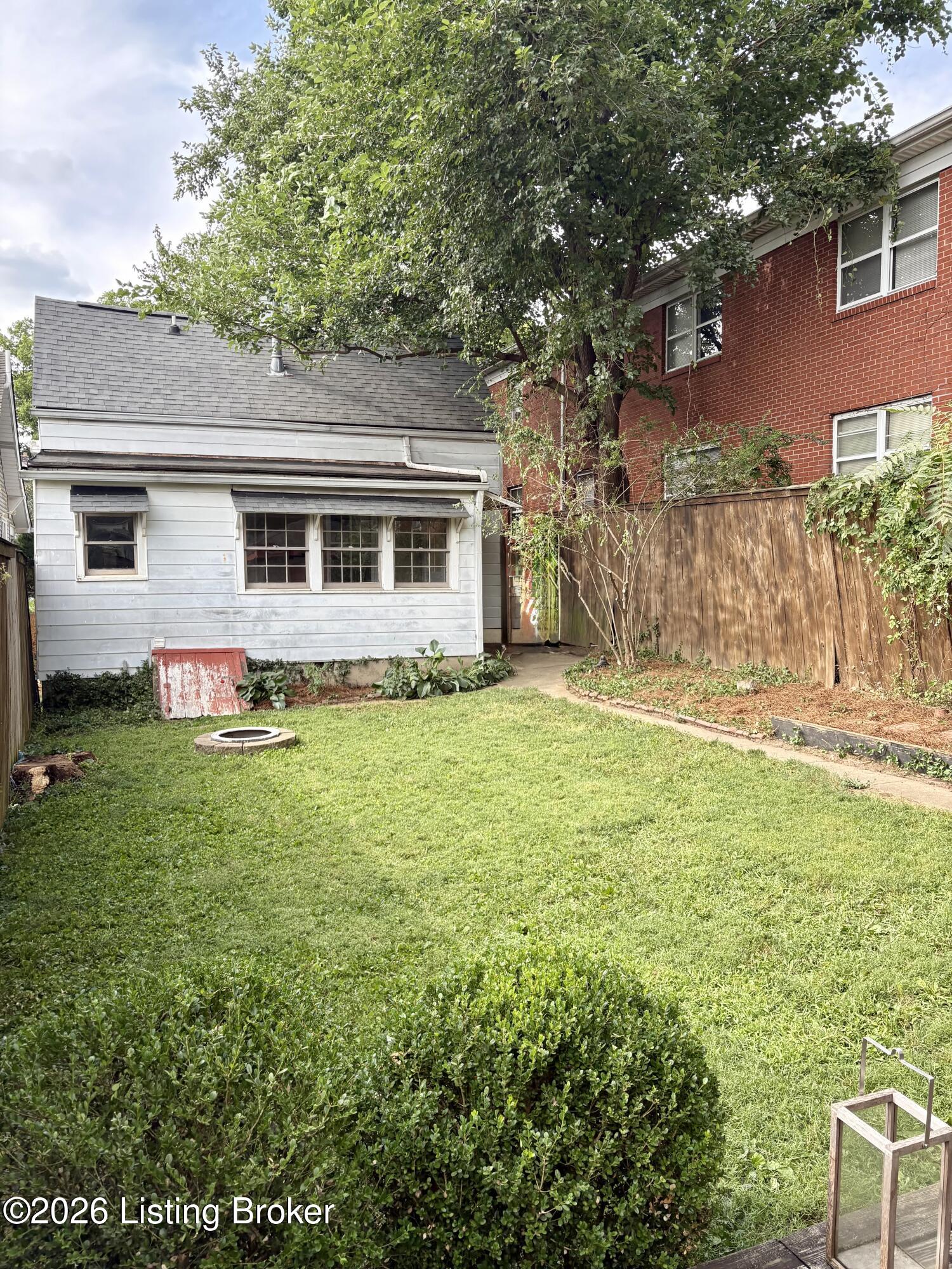 1602 Lucia Ave Property Photo 27