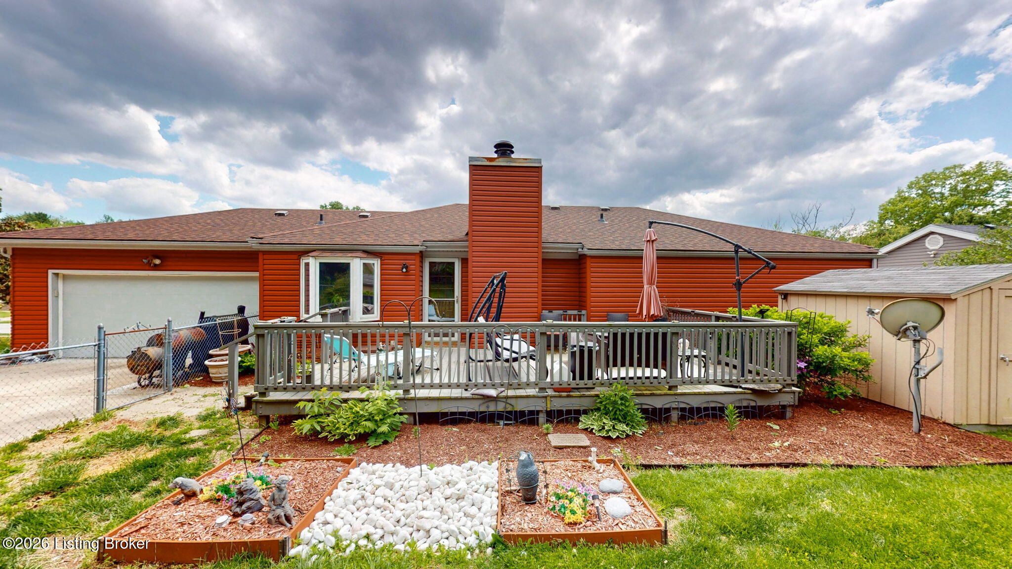 1103 Cliffwood Dr Property Photo 21
