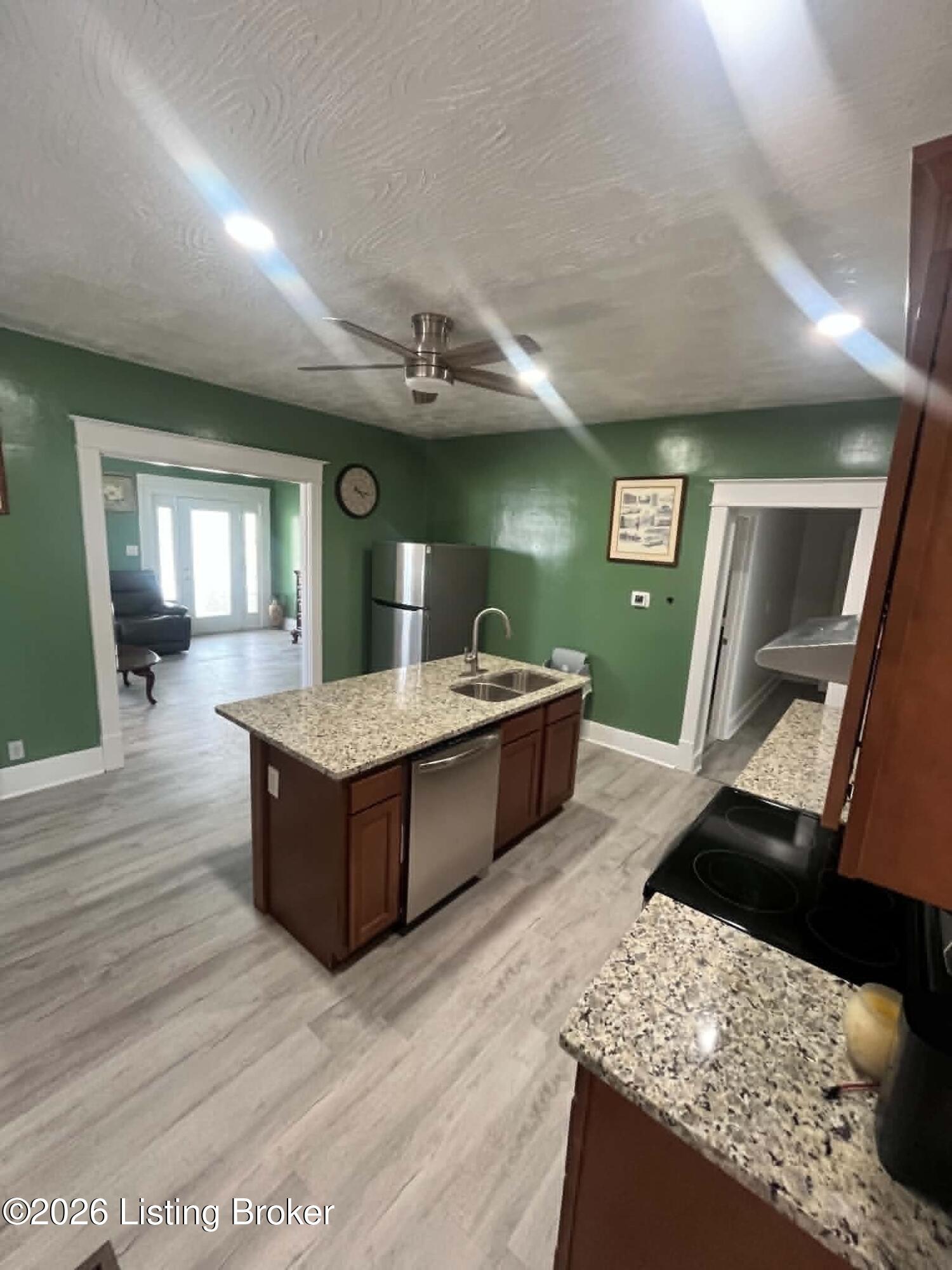 4010 Taylor Blvd Property Photo 5