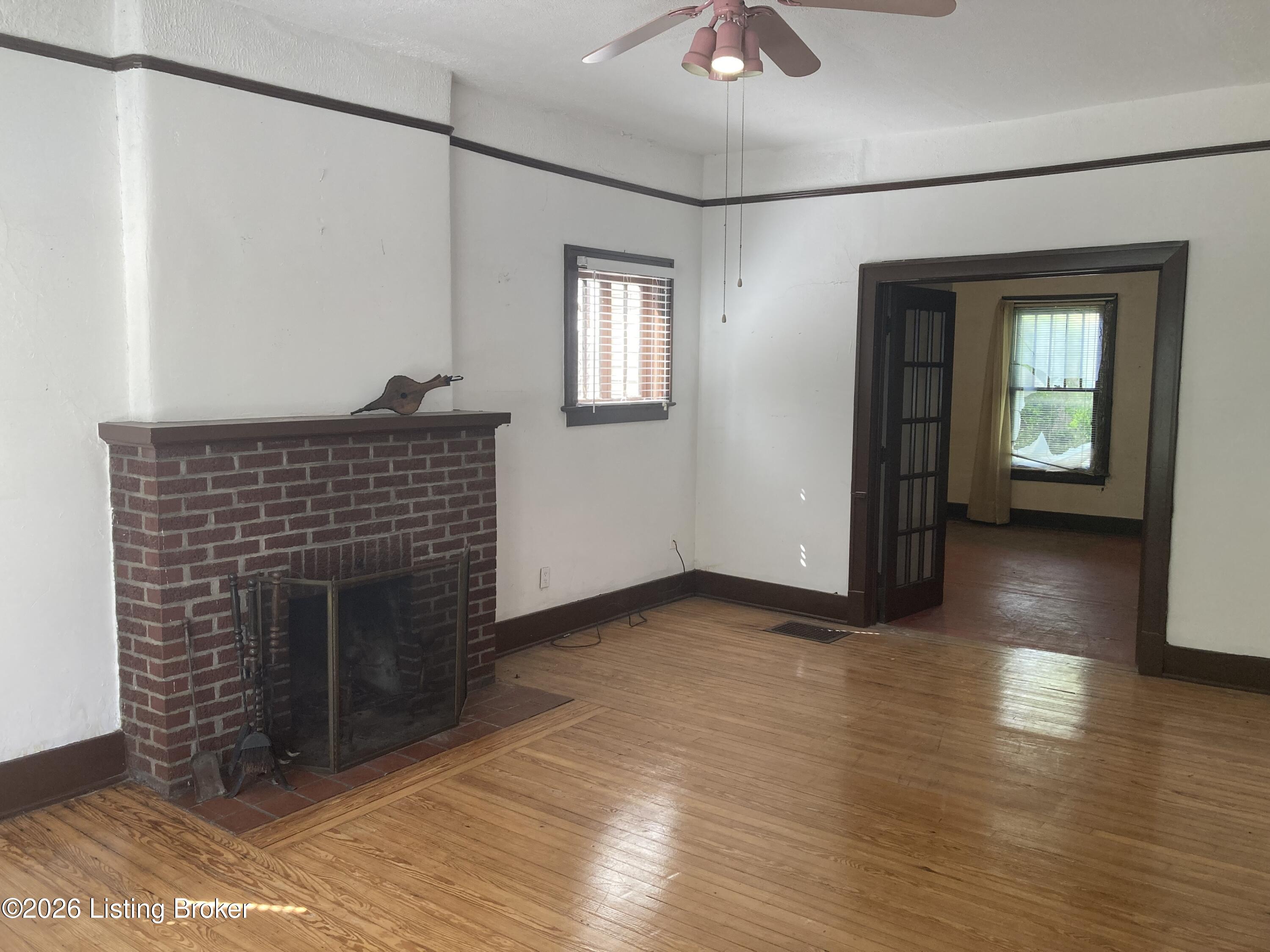 2519 Magazine St Property Photo 7
