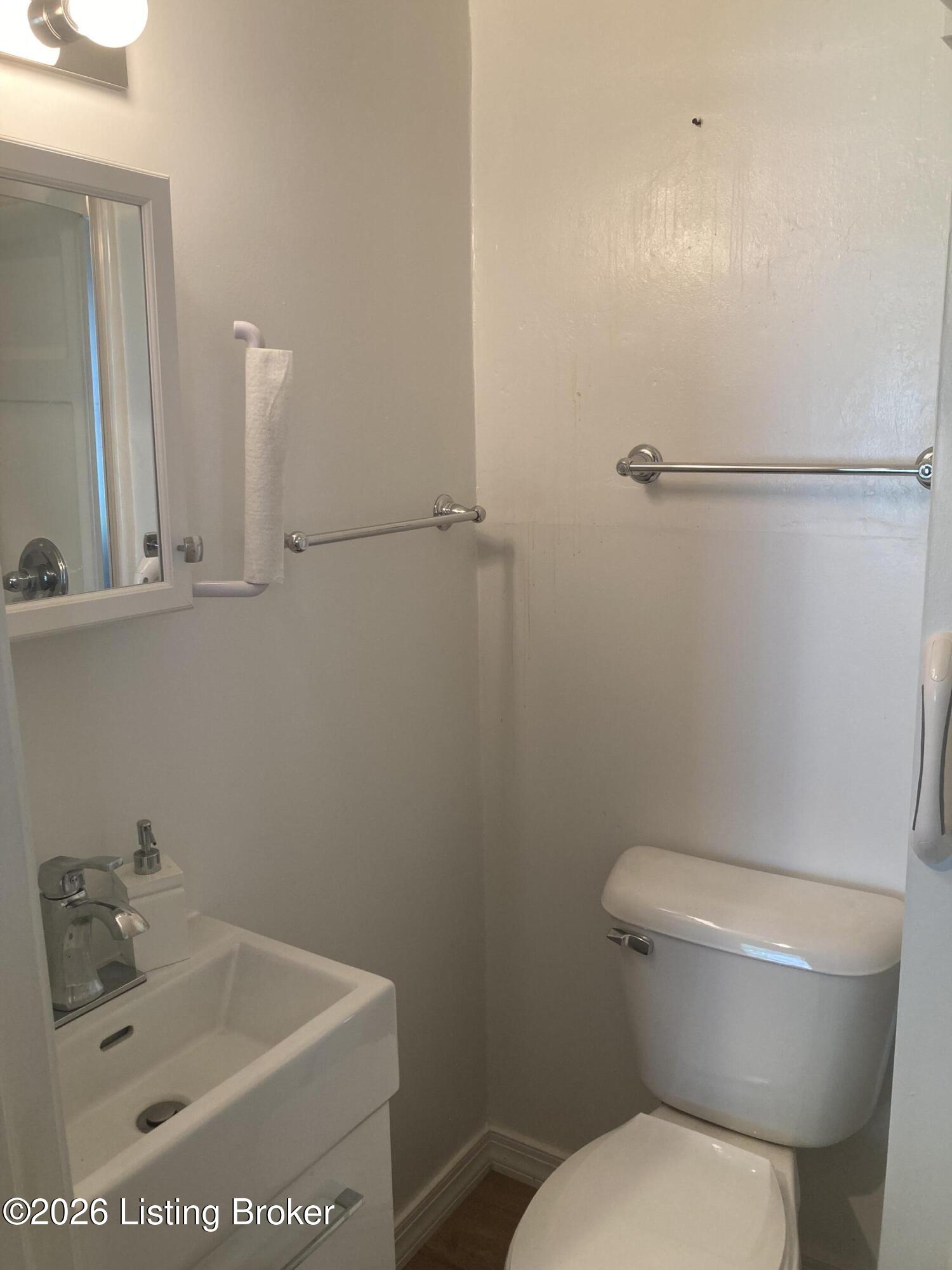 2519 Magazine St Property Photo 13