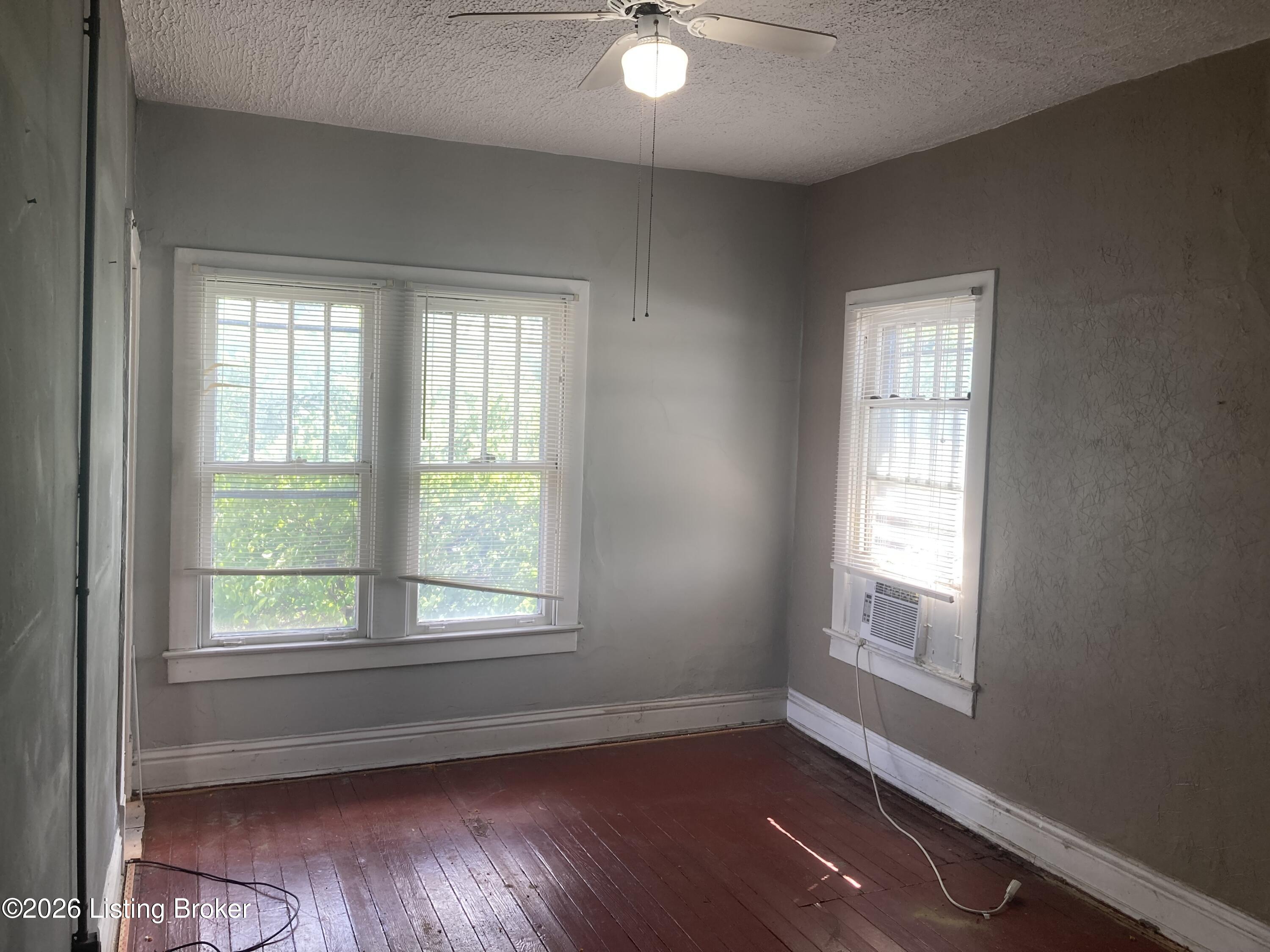 2519 Magazine St Property Photo 15
