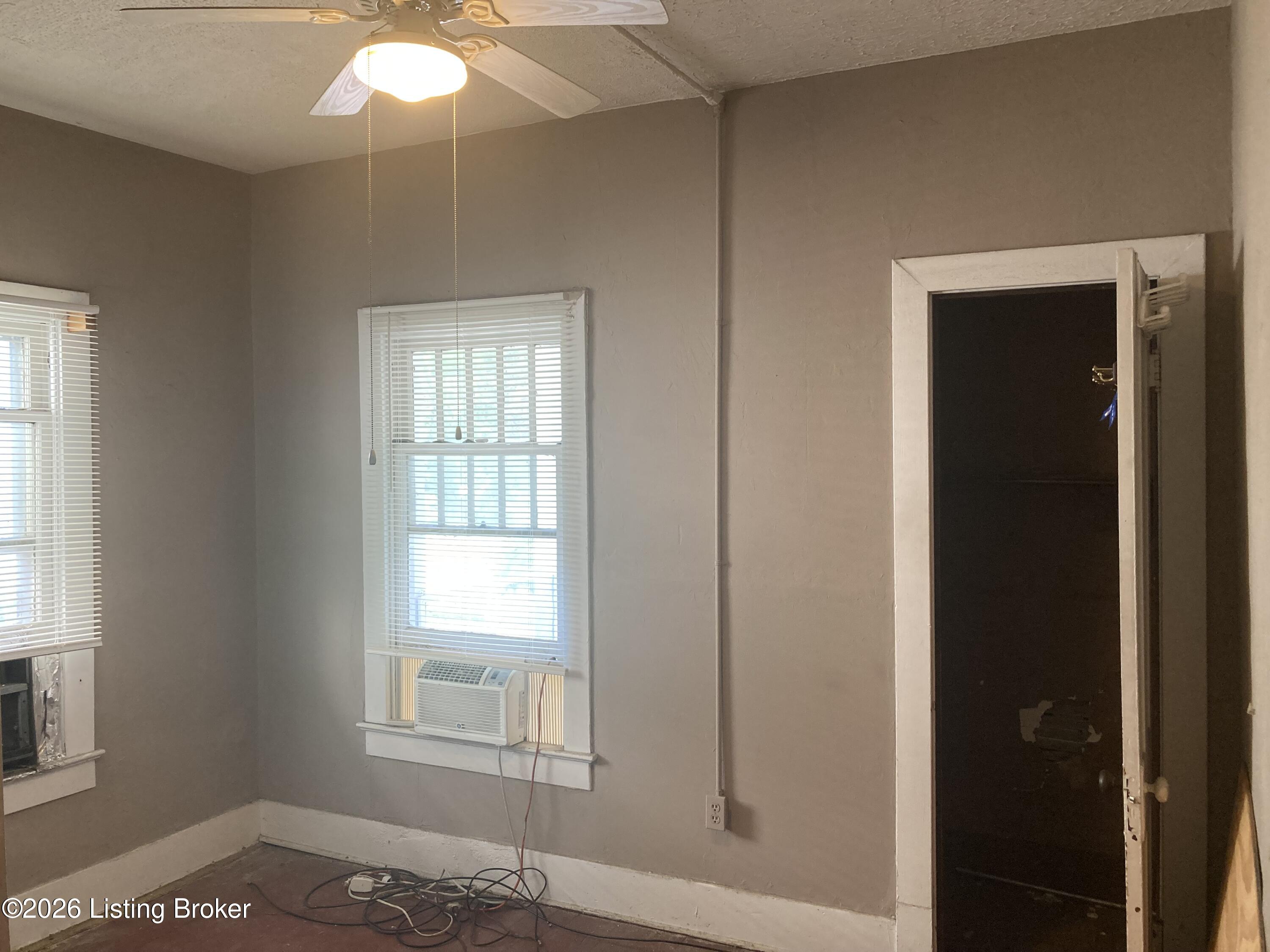2519 Magazine St Property Photo 21