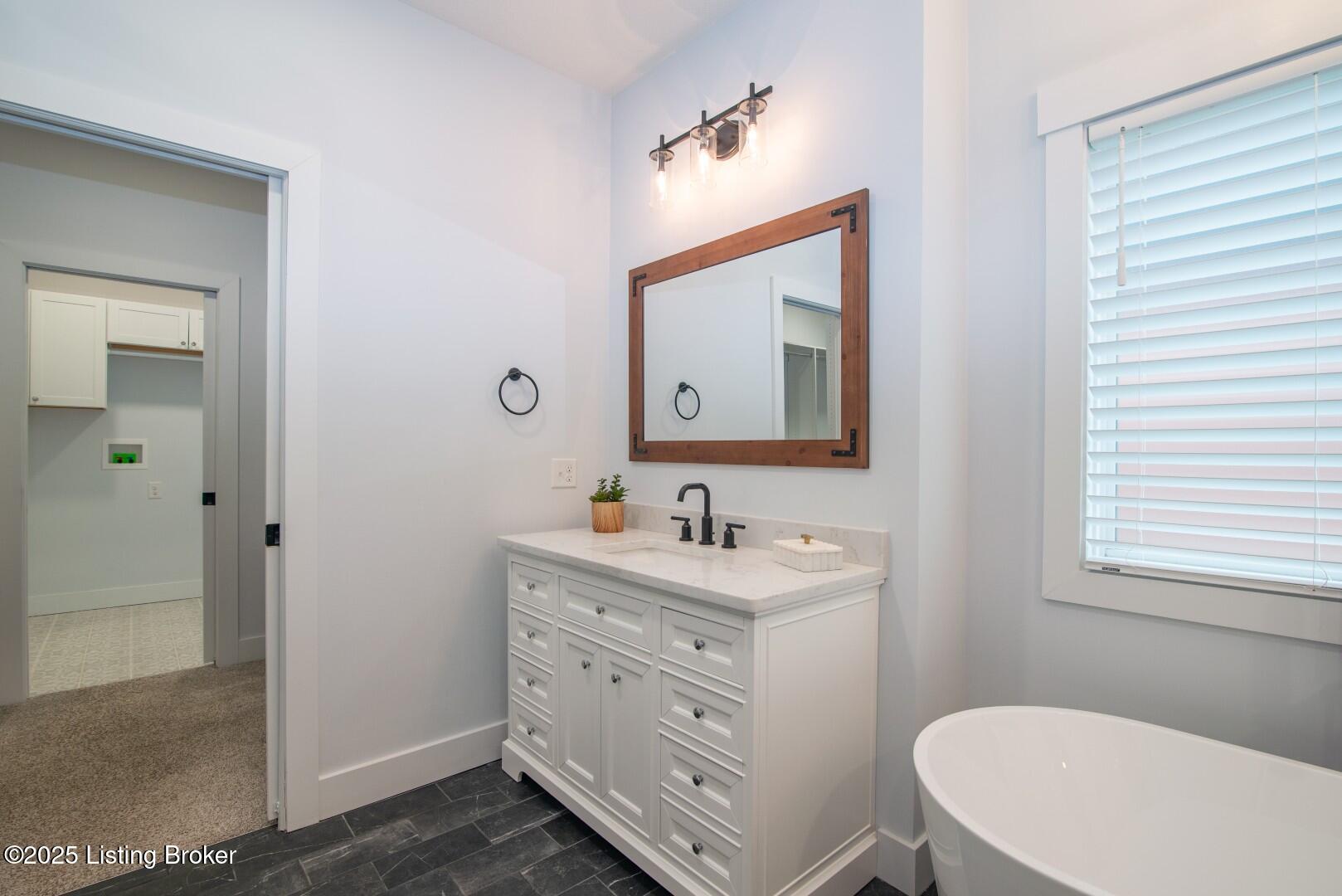 117 Highpoint Ct Property Photo 25