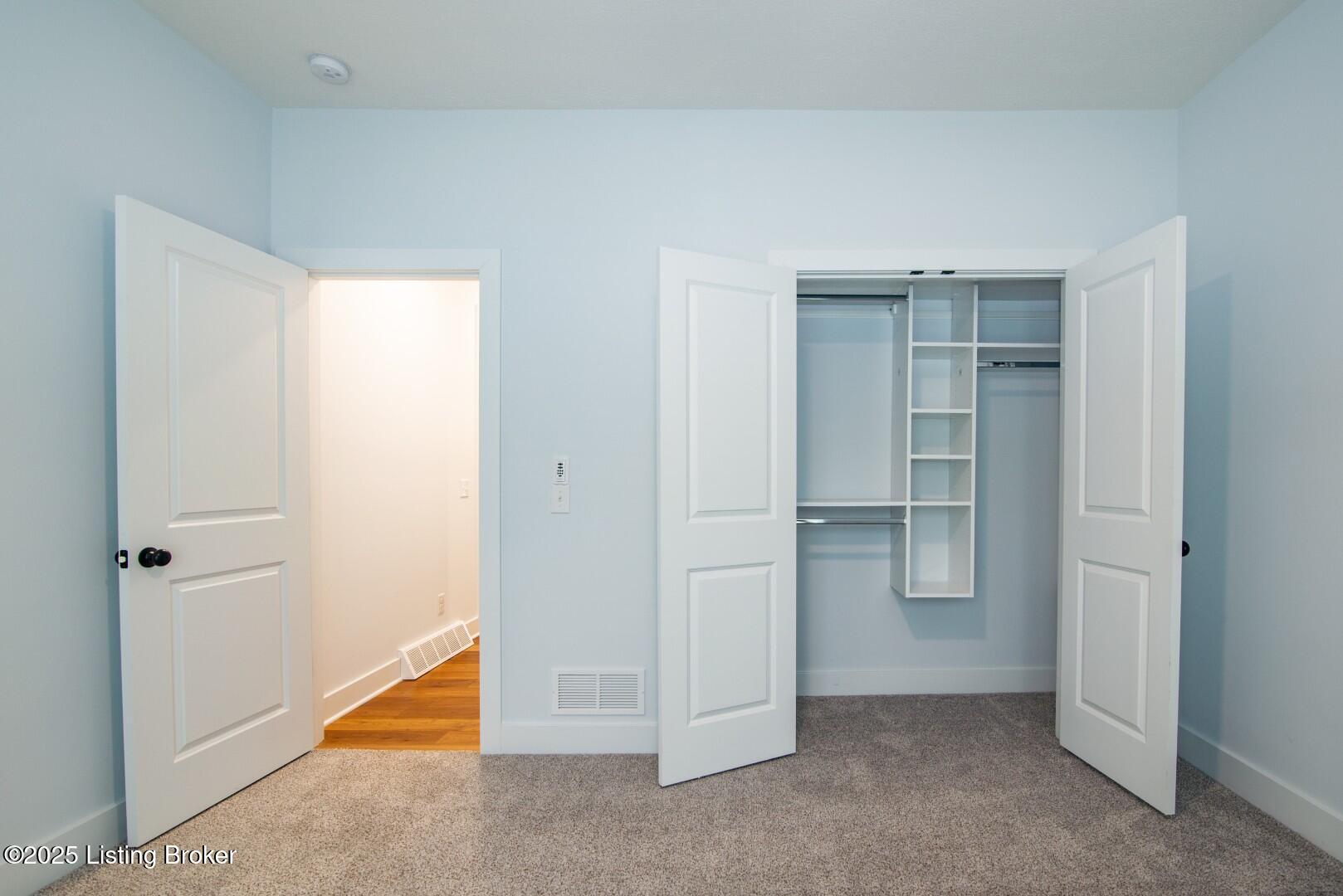 117 Highpoint Ct Property Photo 35