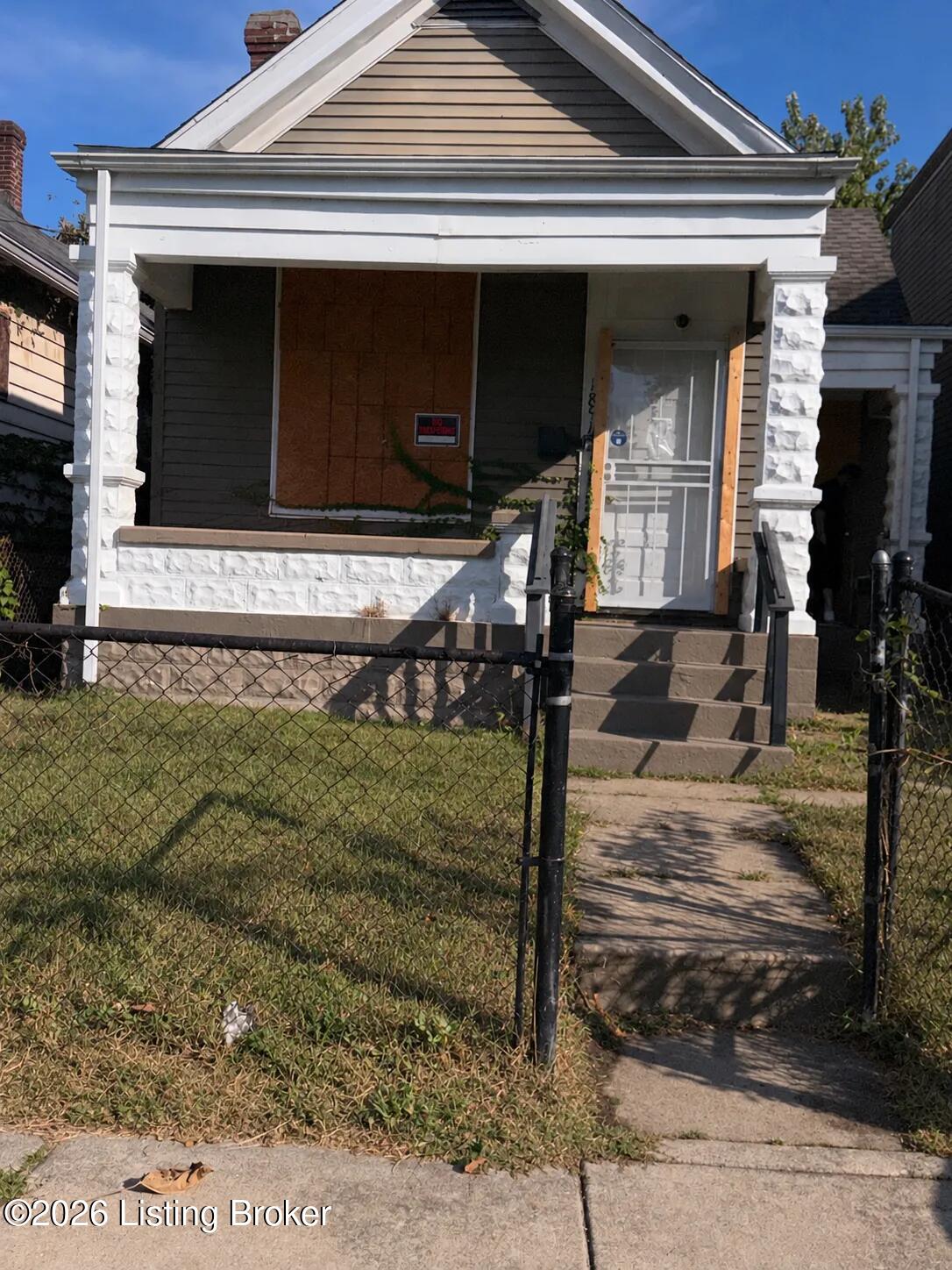 1851 Date St Property Photo 1