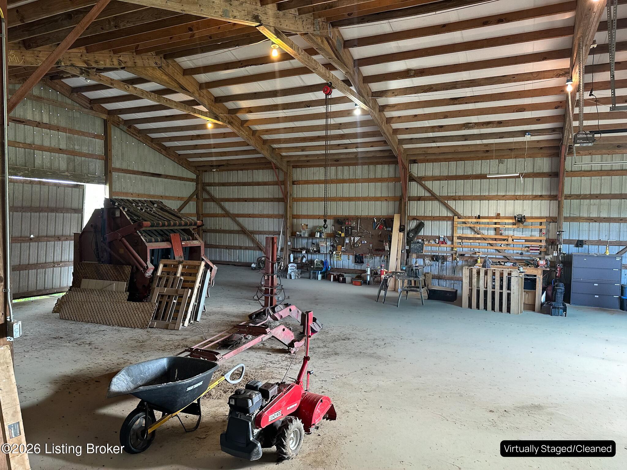 2942 N Pendleton Rd Property Photo 65