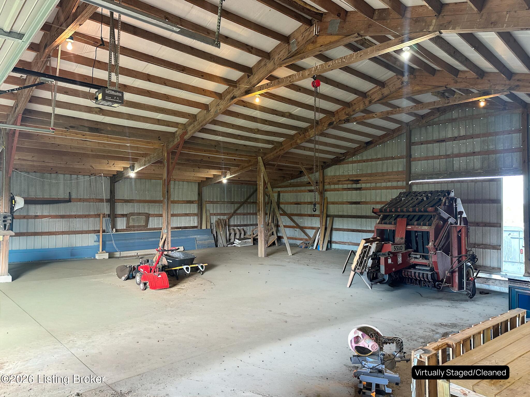 2942 N Pendleton Rd Property Photo 69