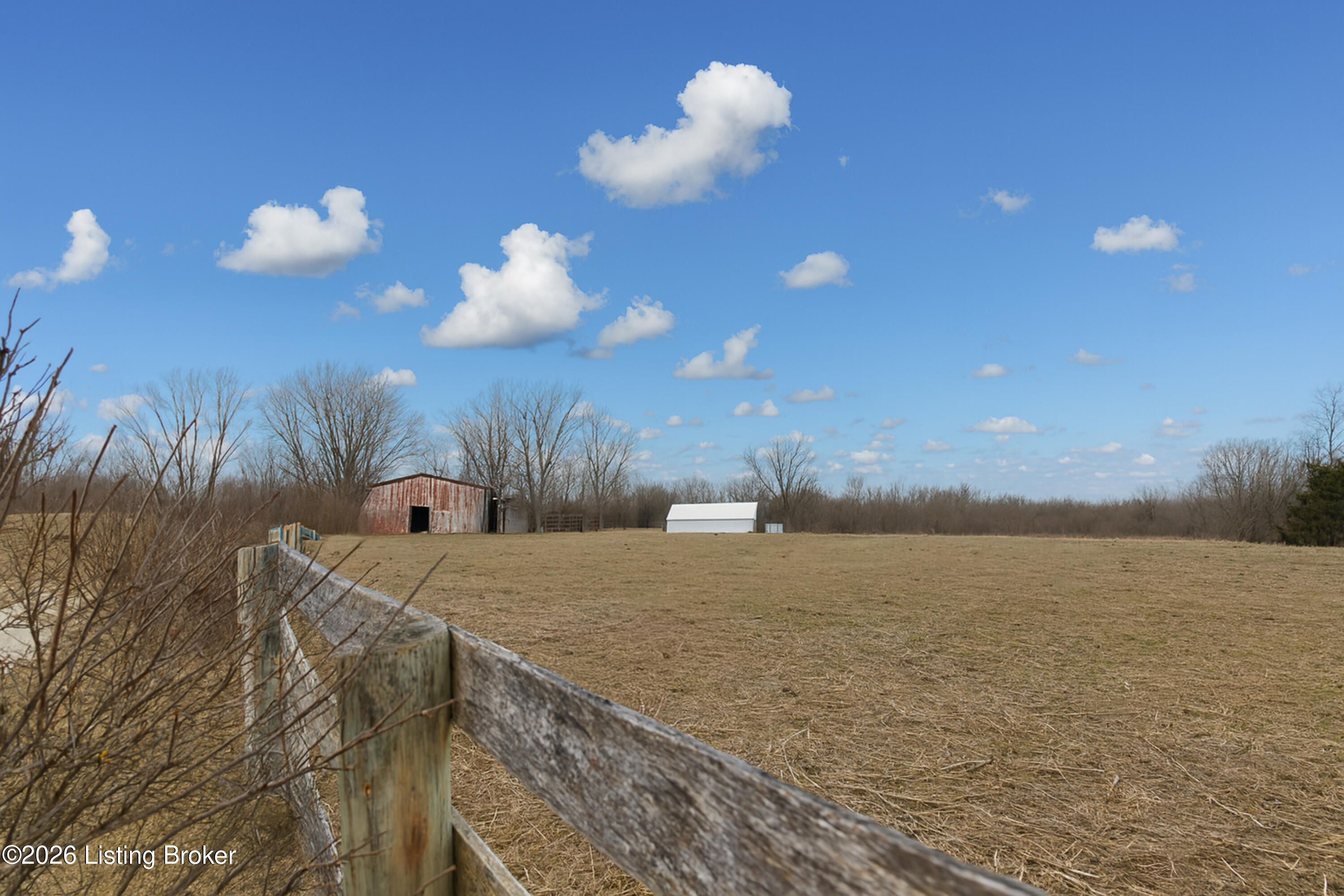 2942 N Pendleton Rd Property Photo 90