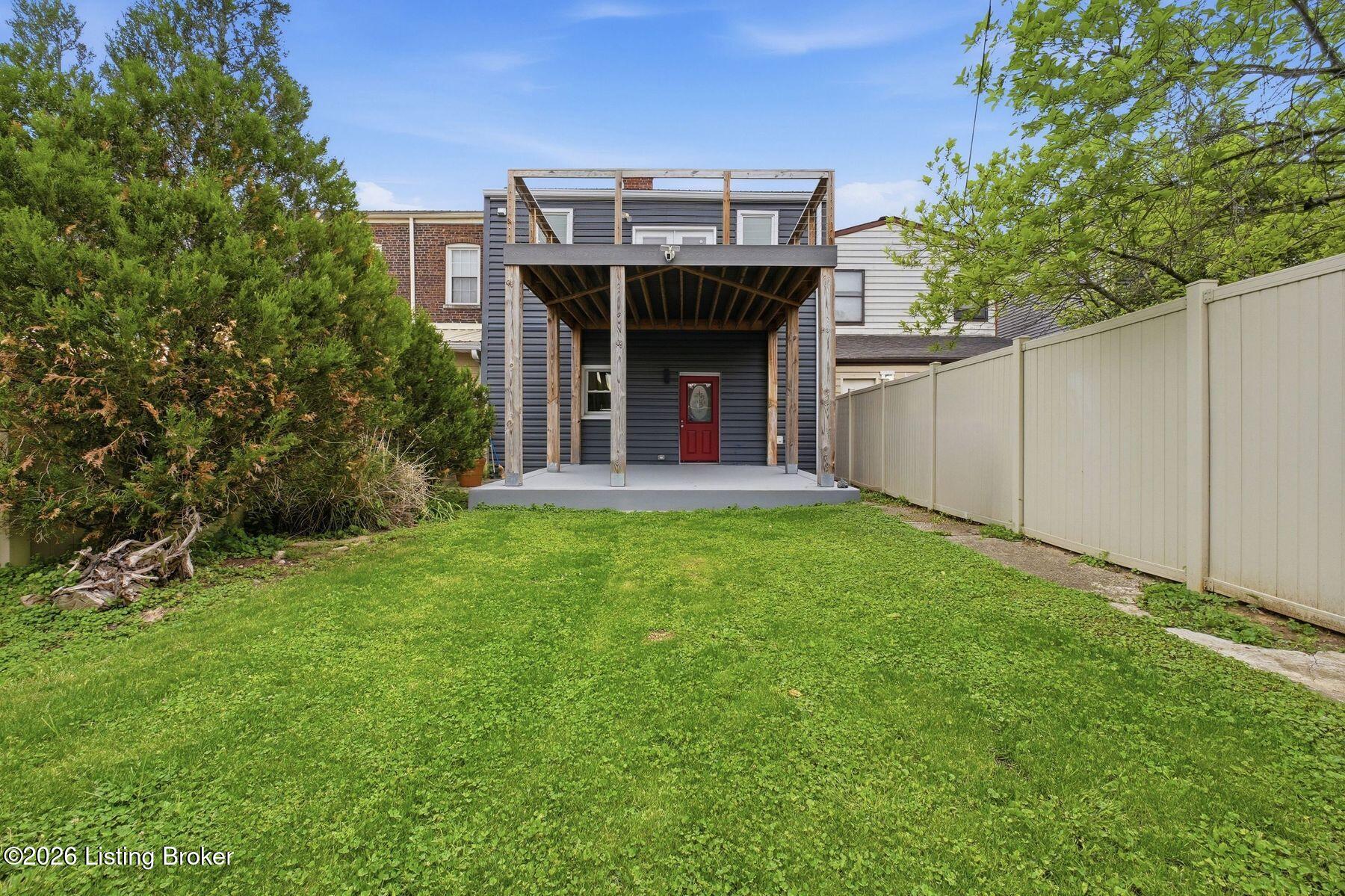 1123 Rogers St Property Photo 32