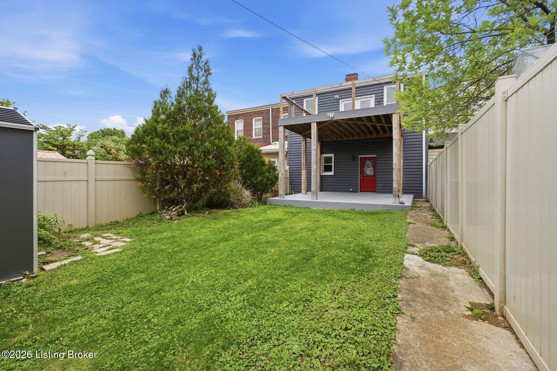 1123 Rogers St Property Photo 34