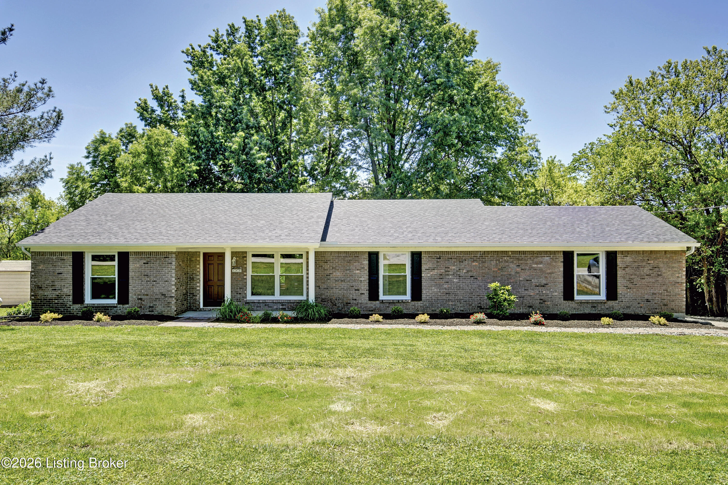 155 Fishermans View Property Photo 1