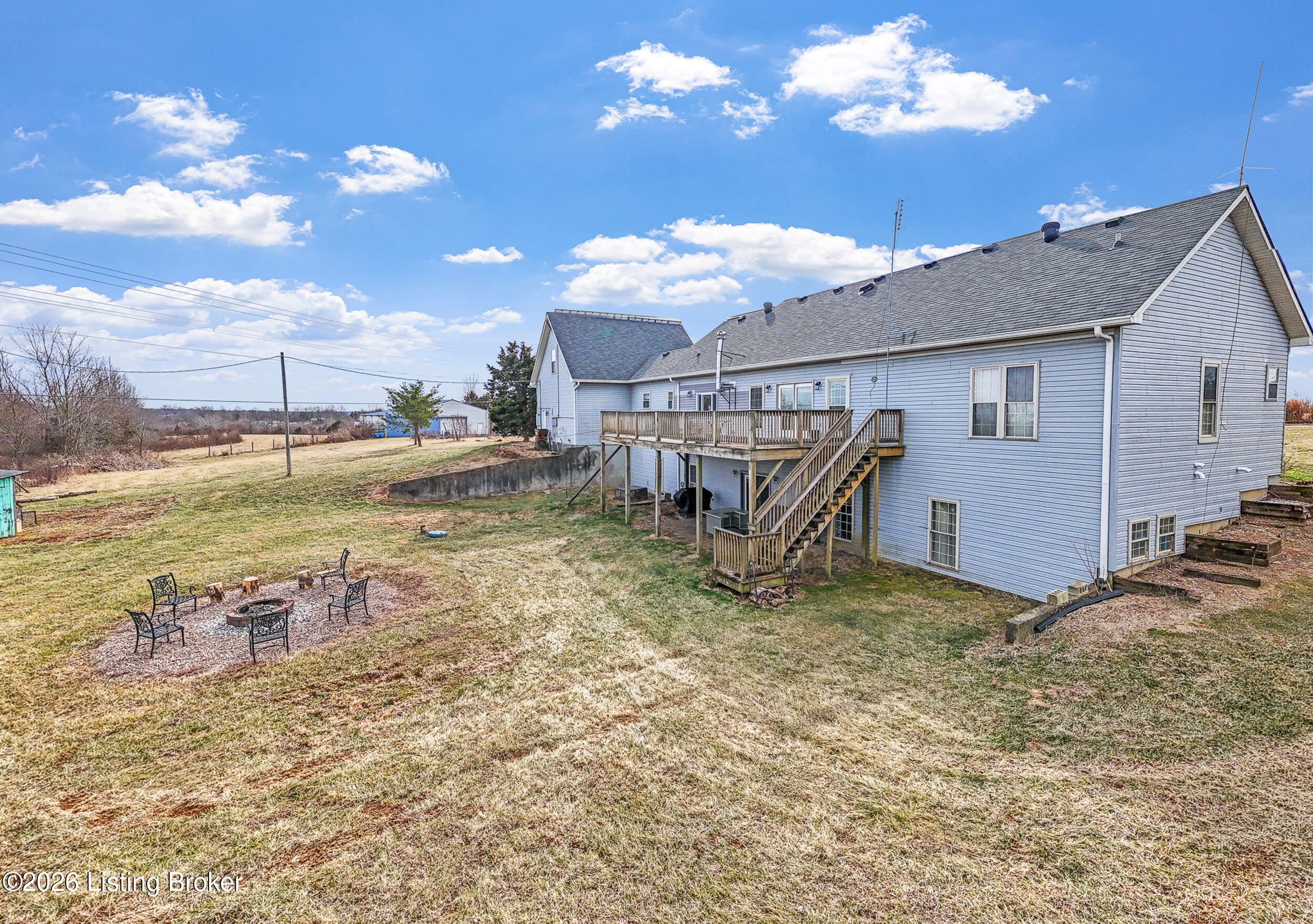 2942 N Pendleton Rd Property Photo 68