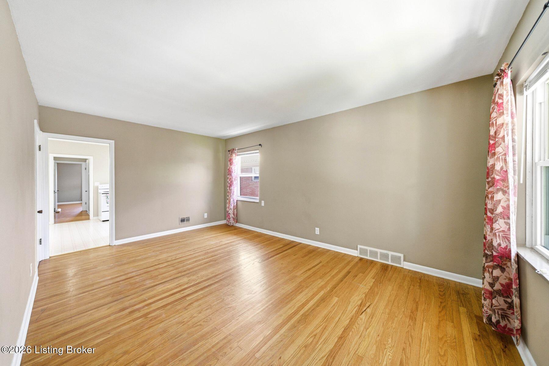 119 Mcarthur Dr Property Photo 13