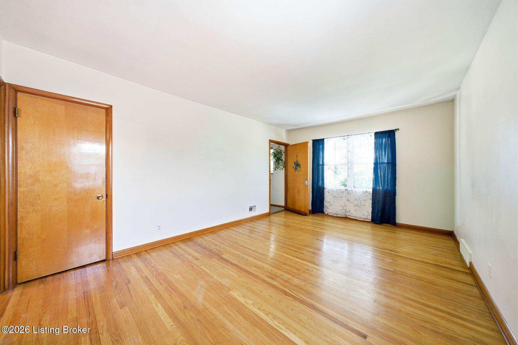 119 Mcarthur Dr Property Photo 37