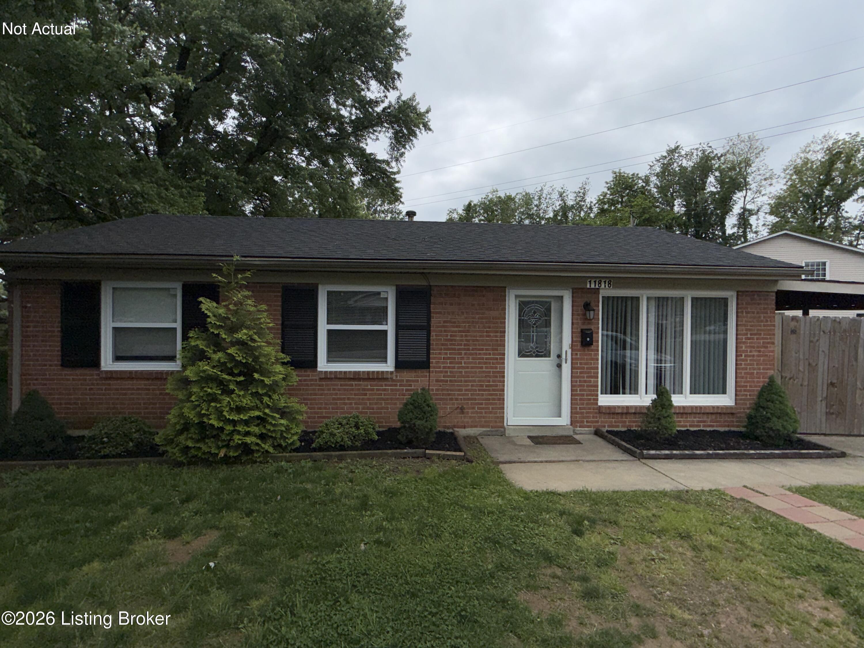11818 Mahogany Dr Property Photo 2