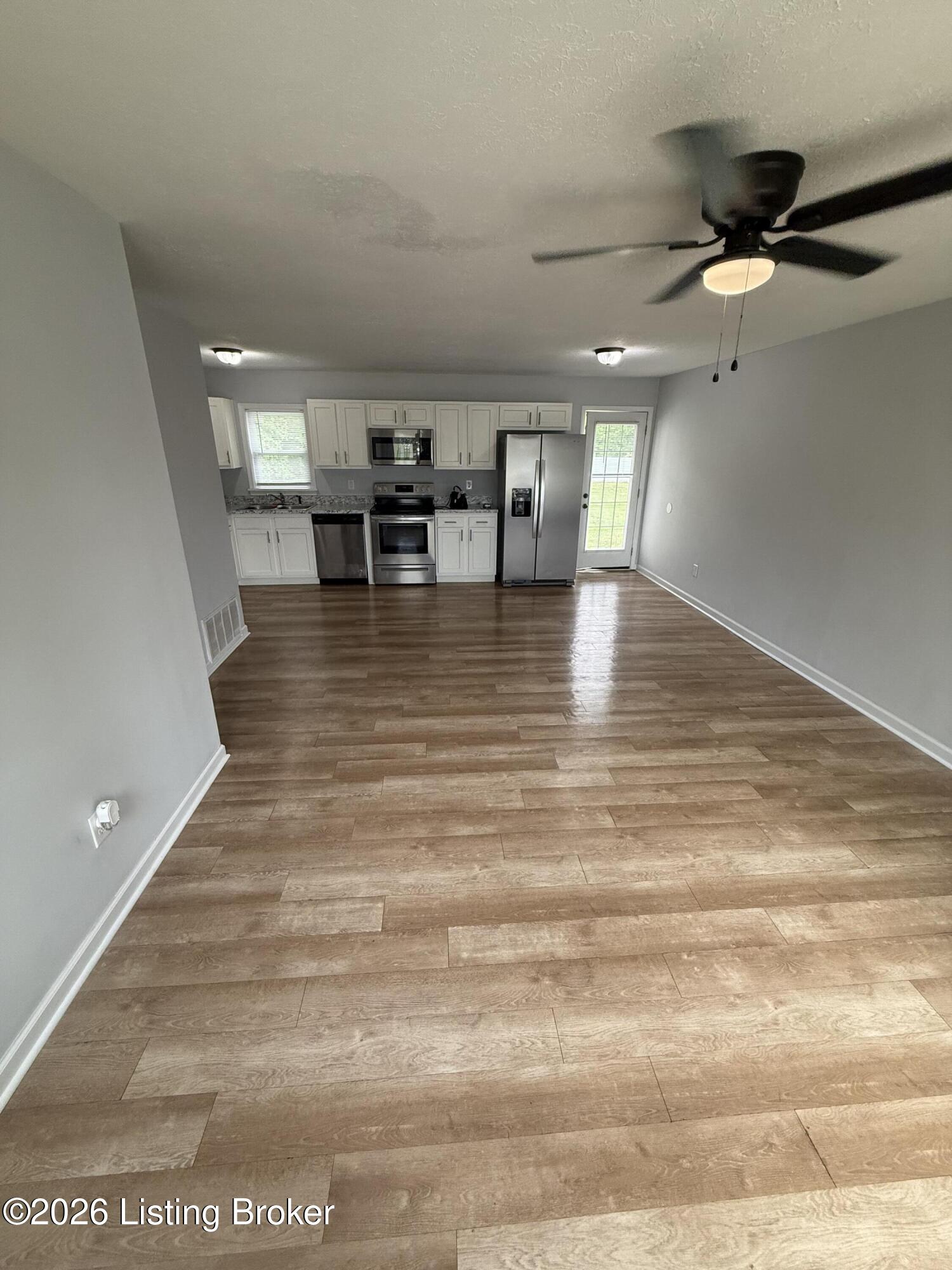 11818 Mahogany Dr Property Photo 4