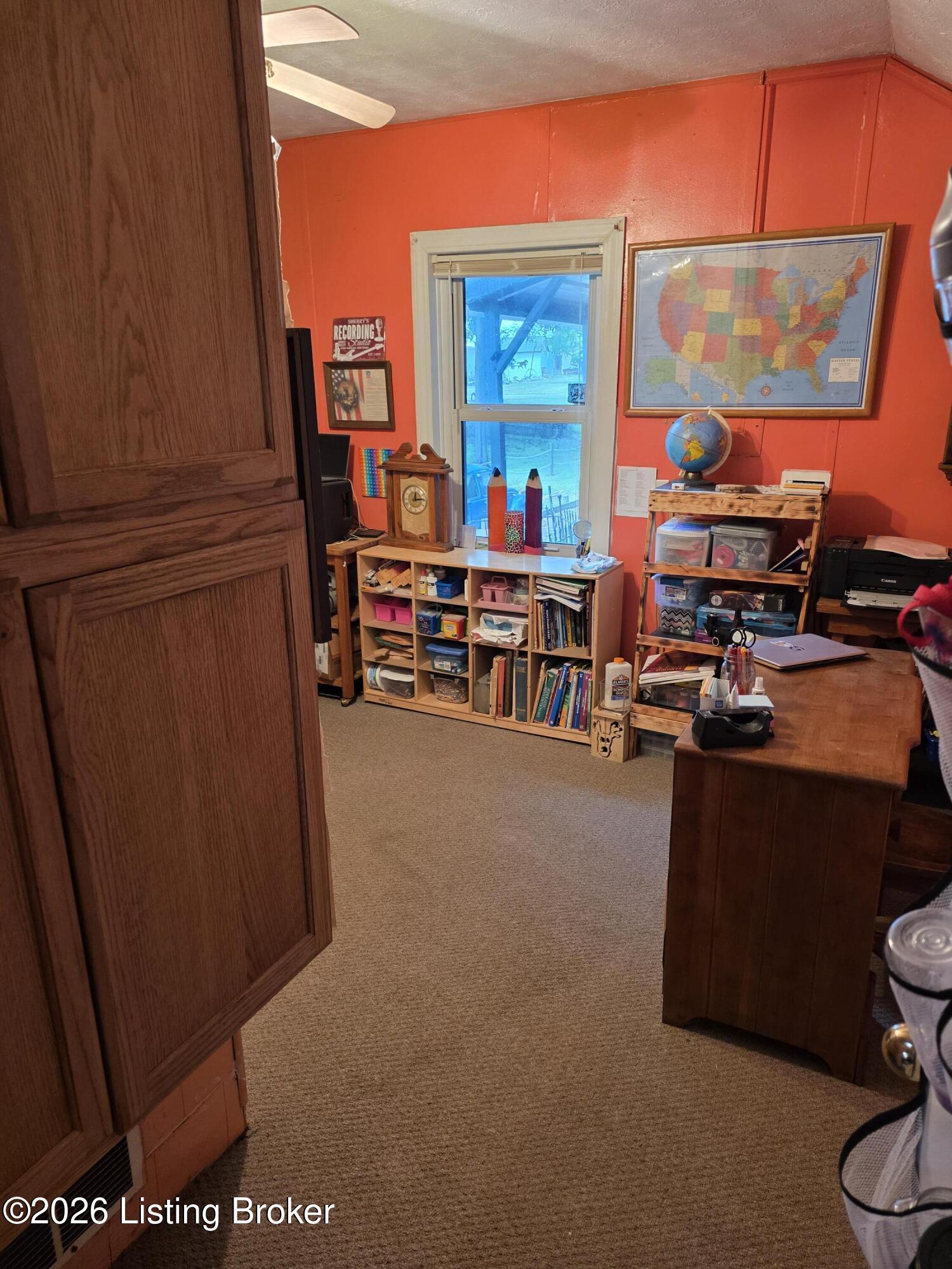 3981 Woodlawn Rd Property Photo 12