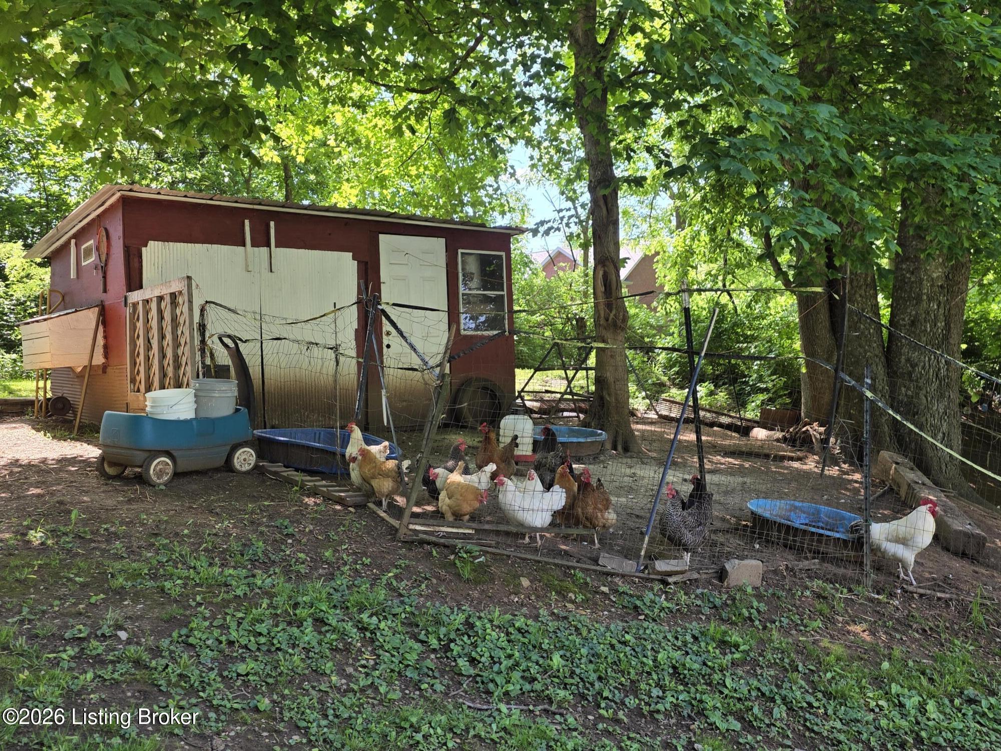 3981 Woodlawn Rd Property Photo 35
