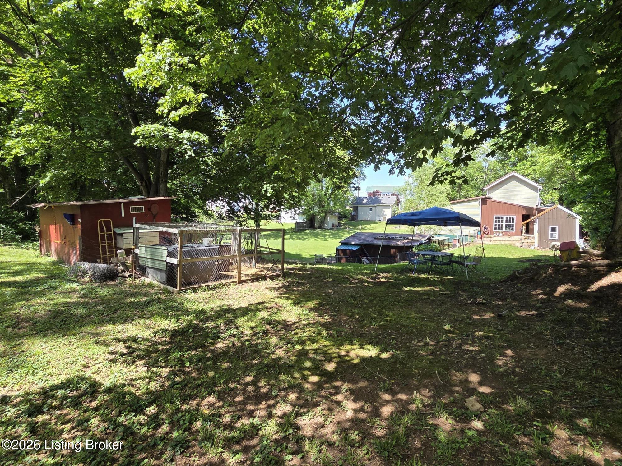 3981 Woodlawn Rd Property Photo 37