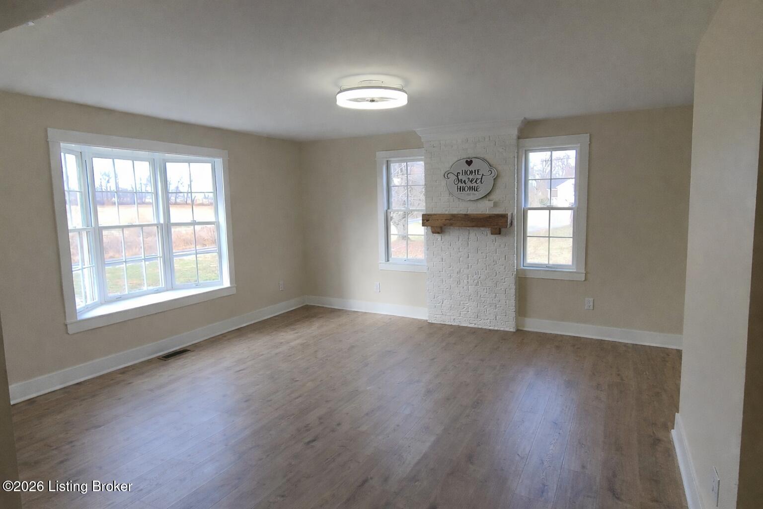 6414 Greensburg Rd Property Photo 17