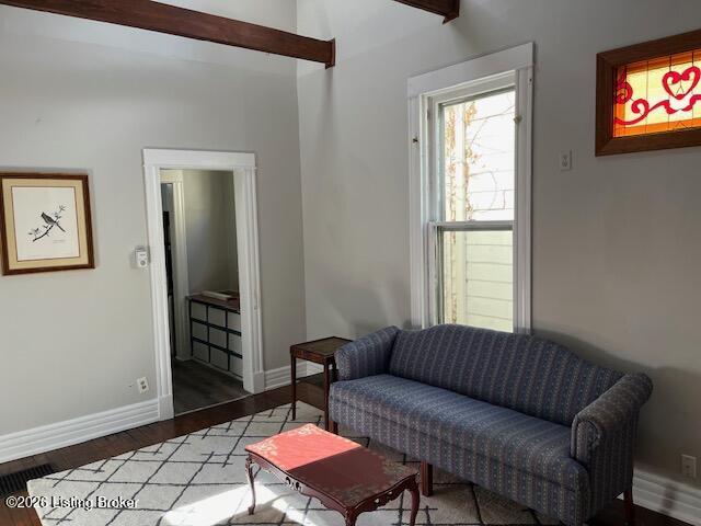 2044 Midland Ave Property Photo 14