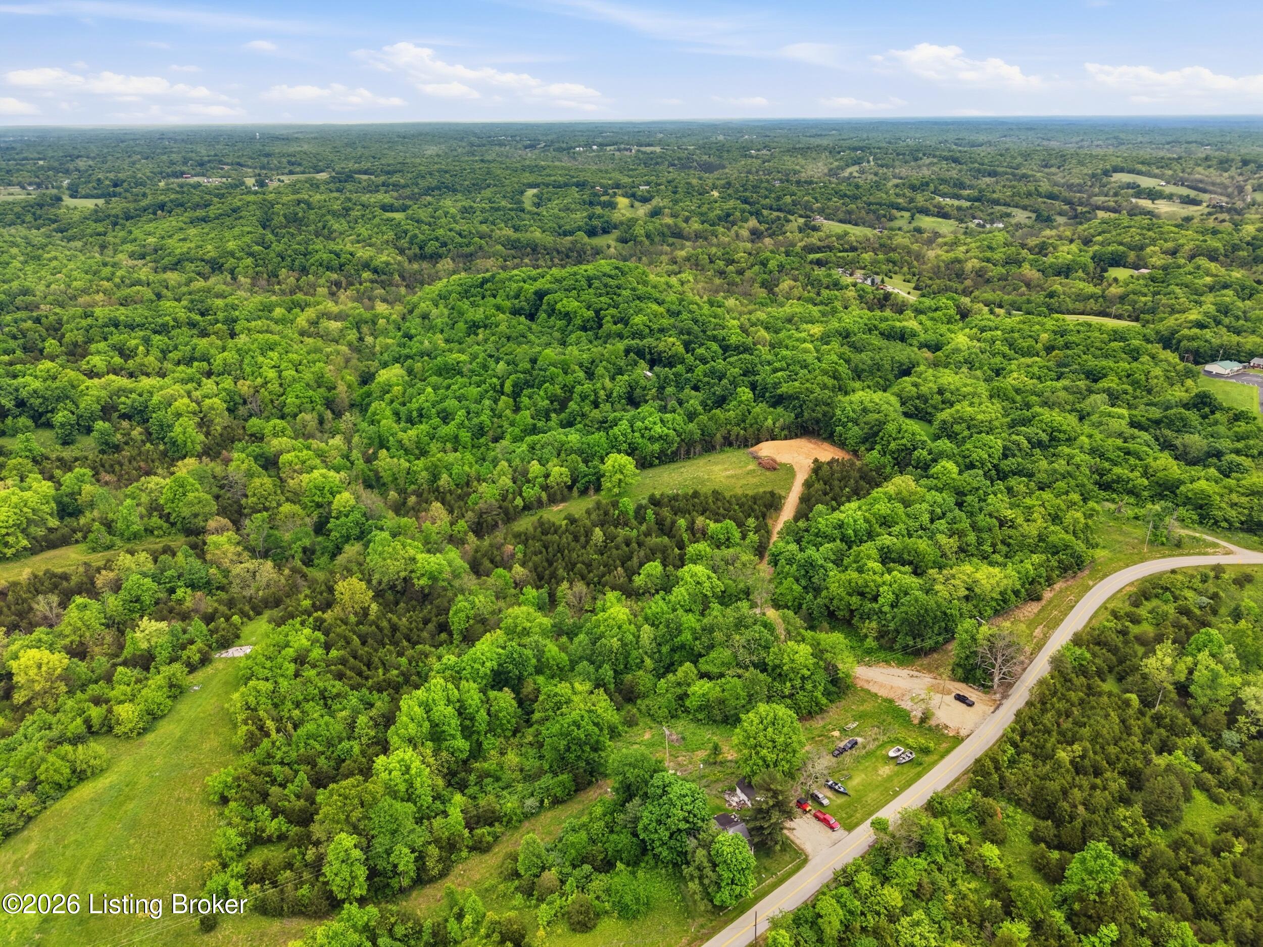 10118 Benson Pike Property Photo 8