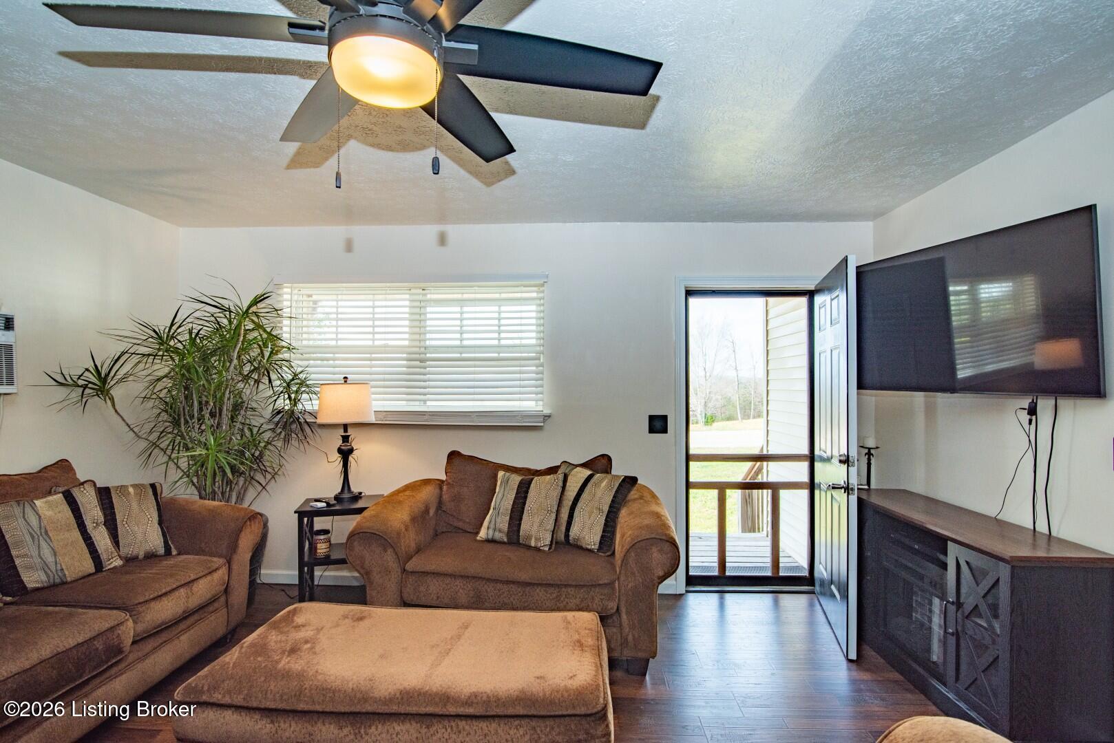 4940 Nolin Dam Rd Property Photo 11