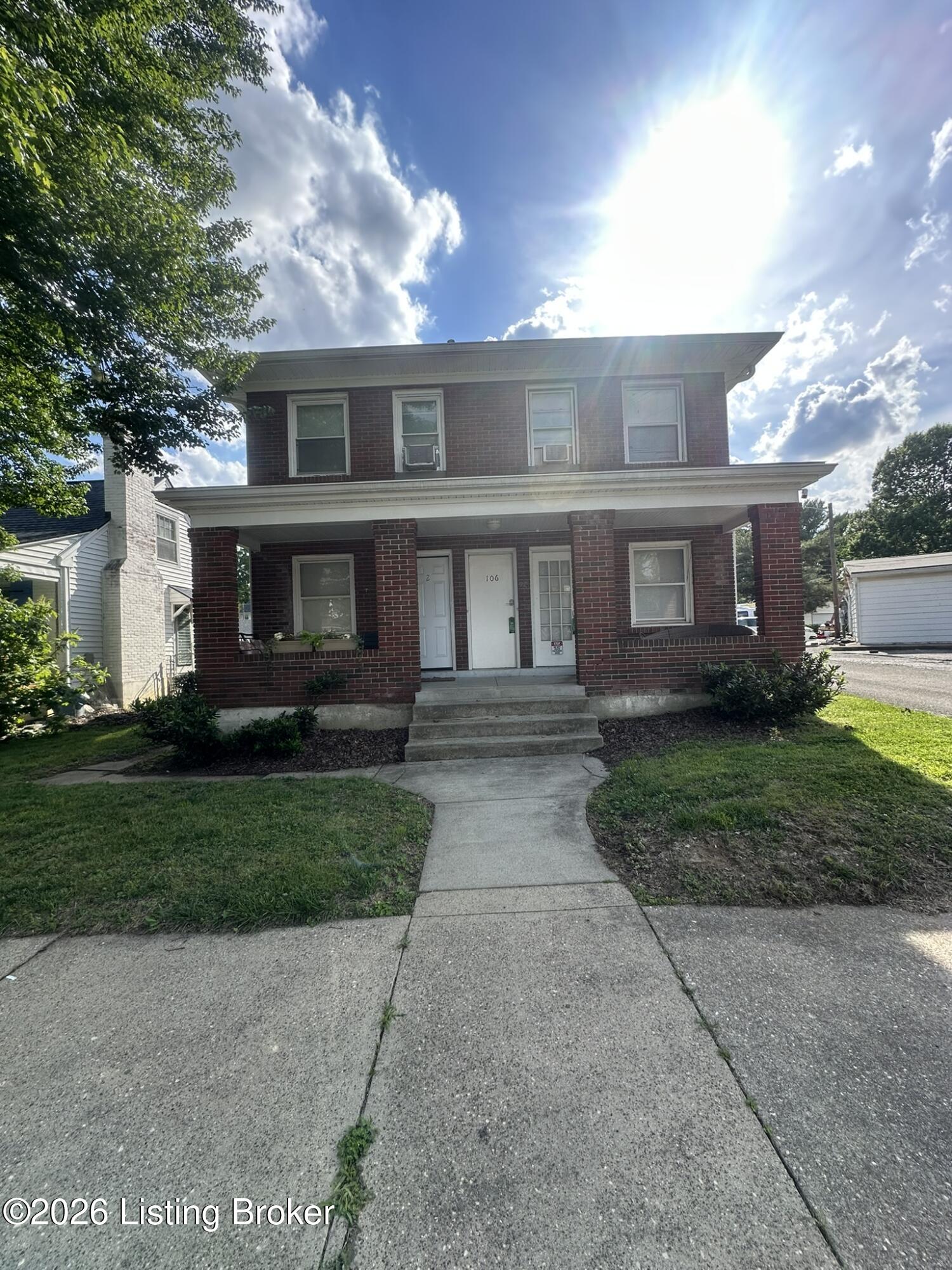 106 Crestwood Ave Property Photo 1