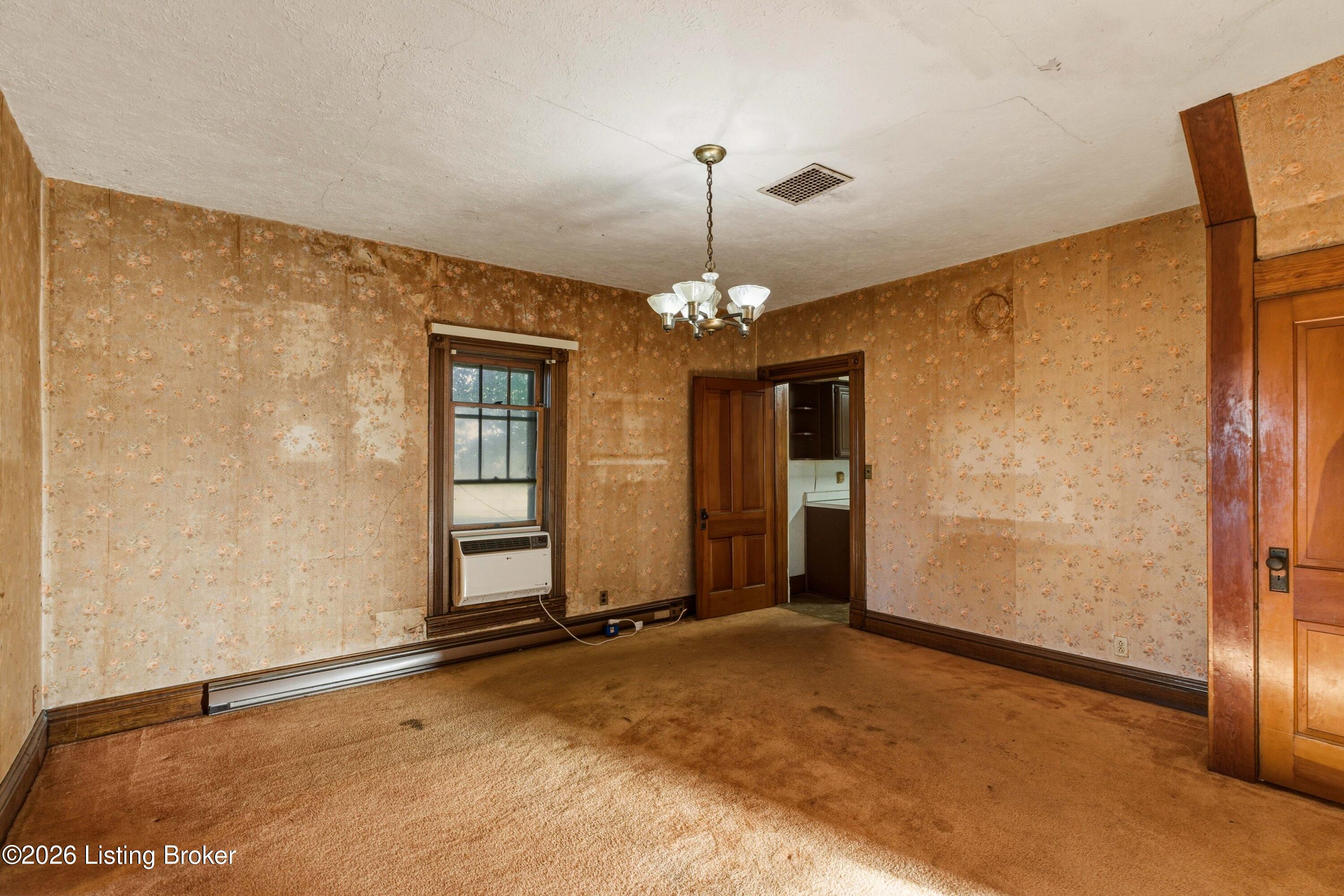 546 Banta Ln Property Photo 32