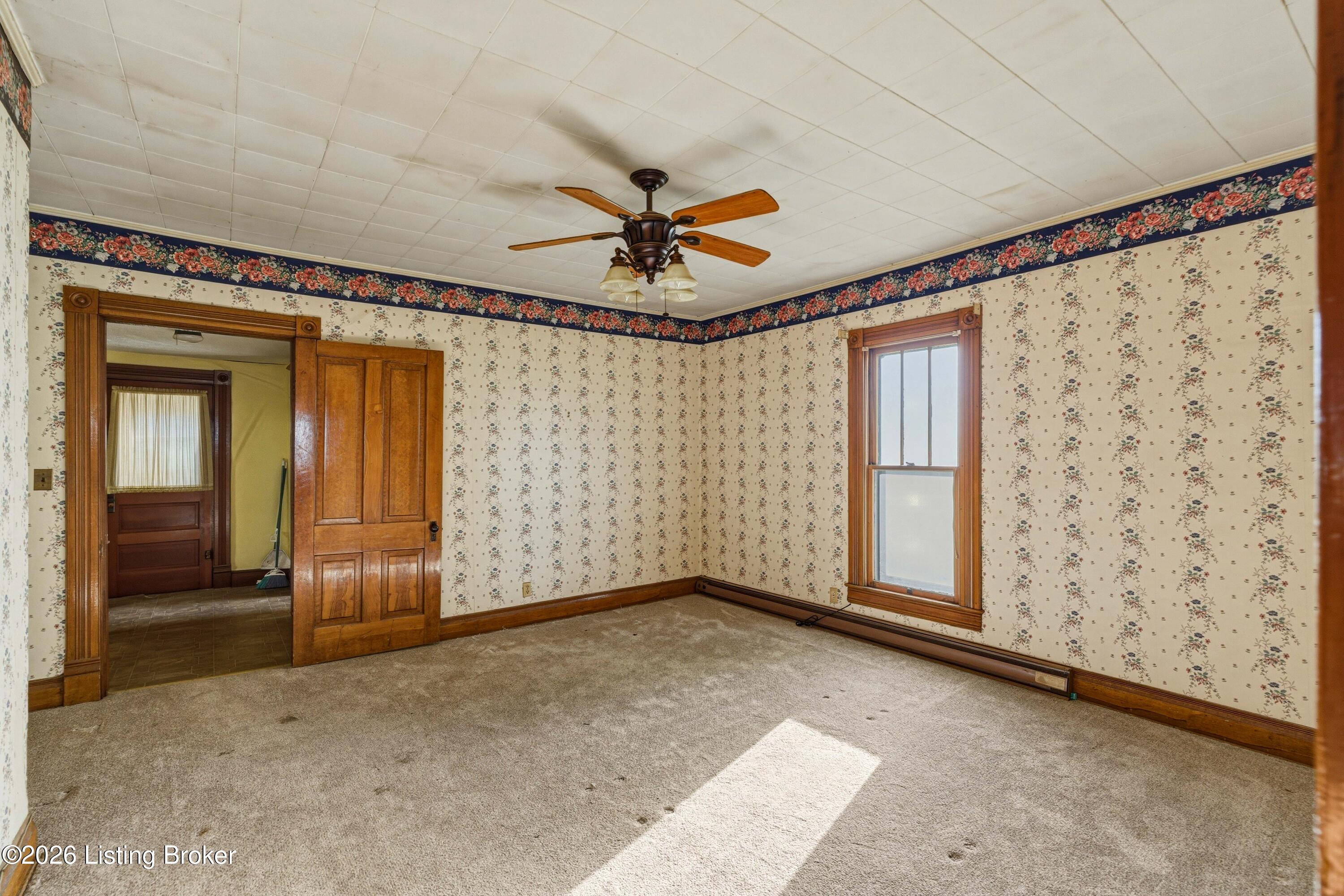 546 Banta Ln Property Photo 33