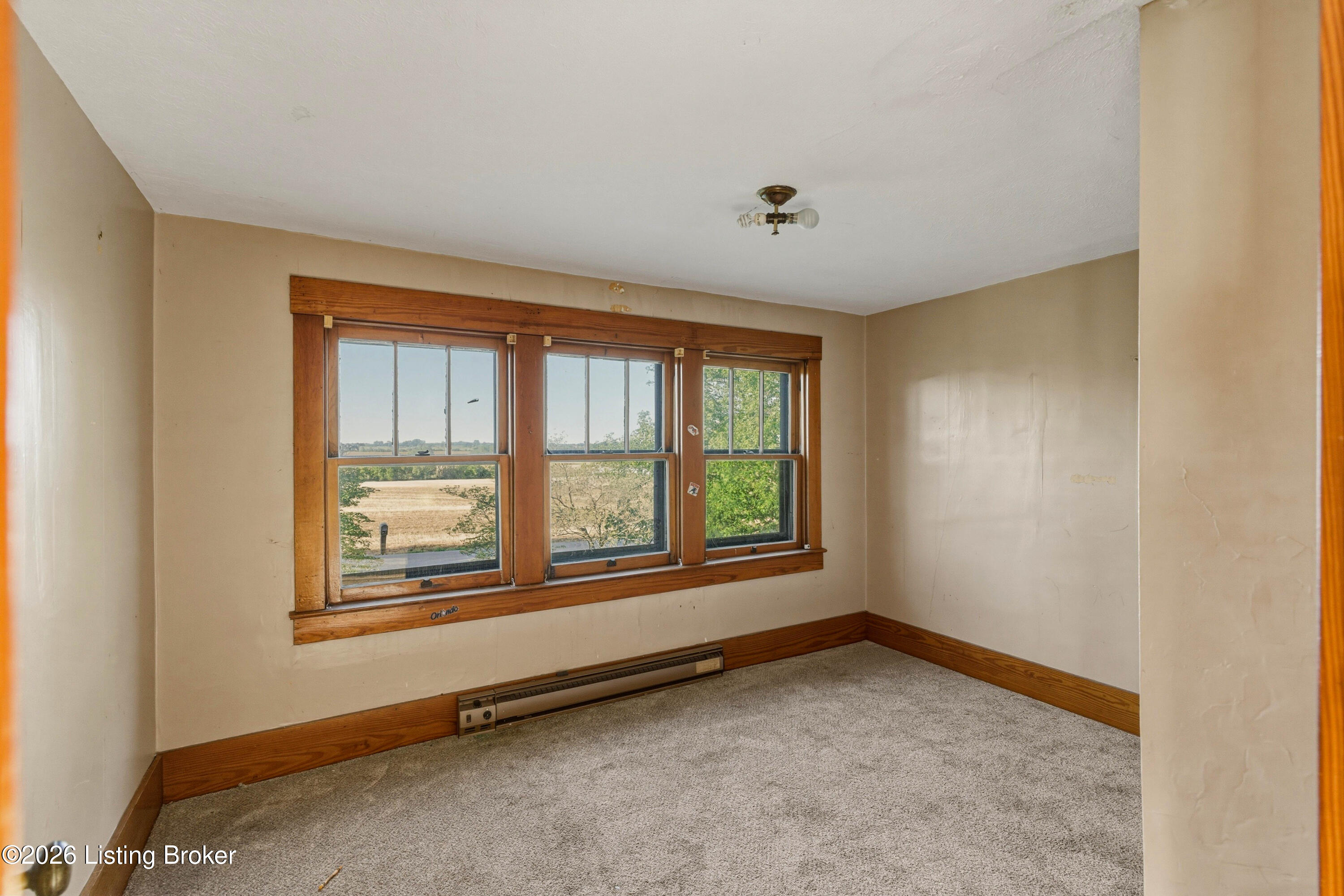 546 Banta Ln Property Photo 42