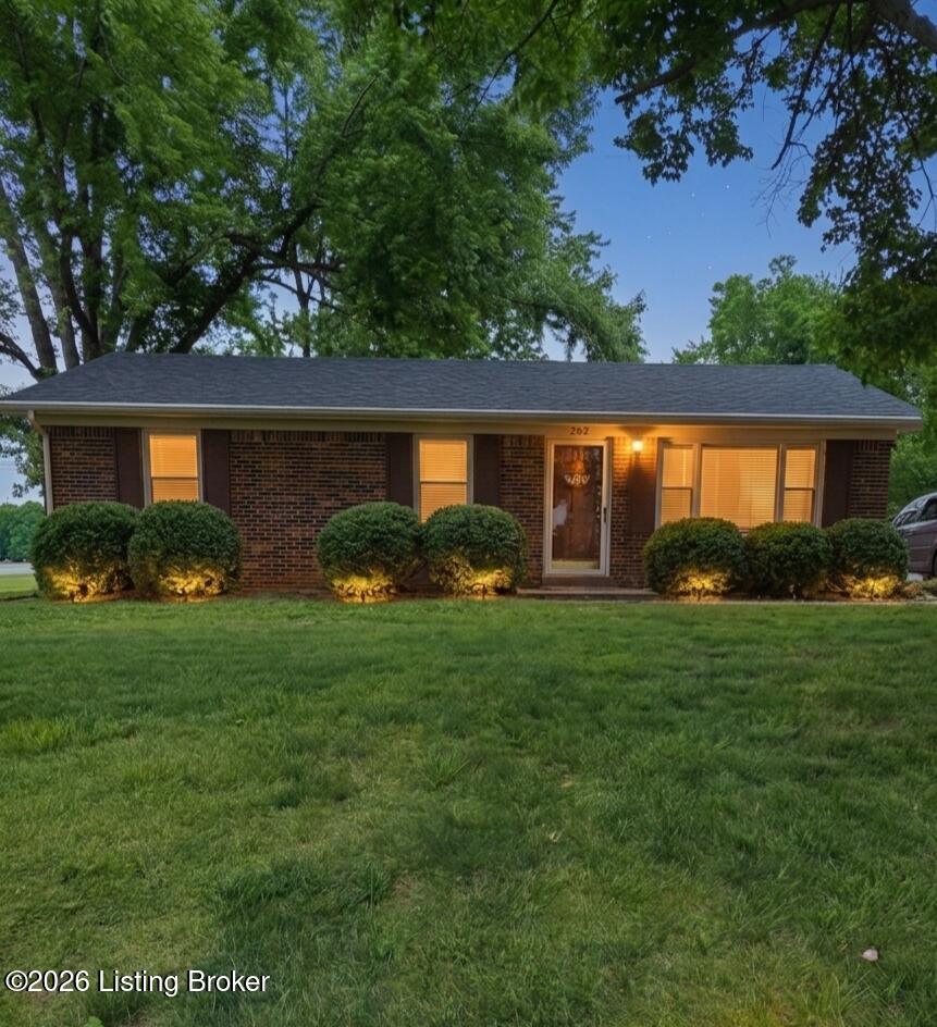 202 Saint Thomas Ct Property Photo 2