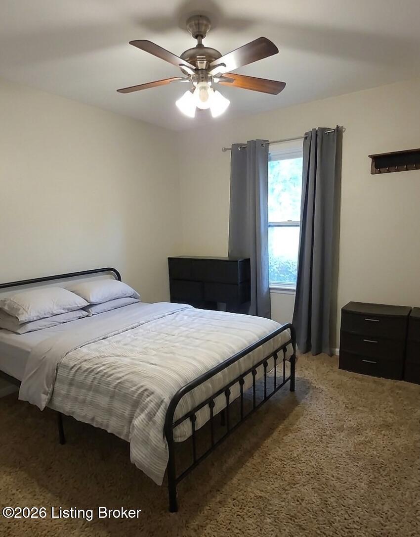 202 Saint Thomas Ct Property Photo 12