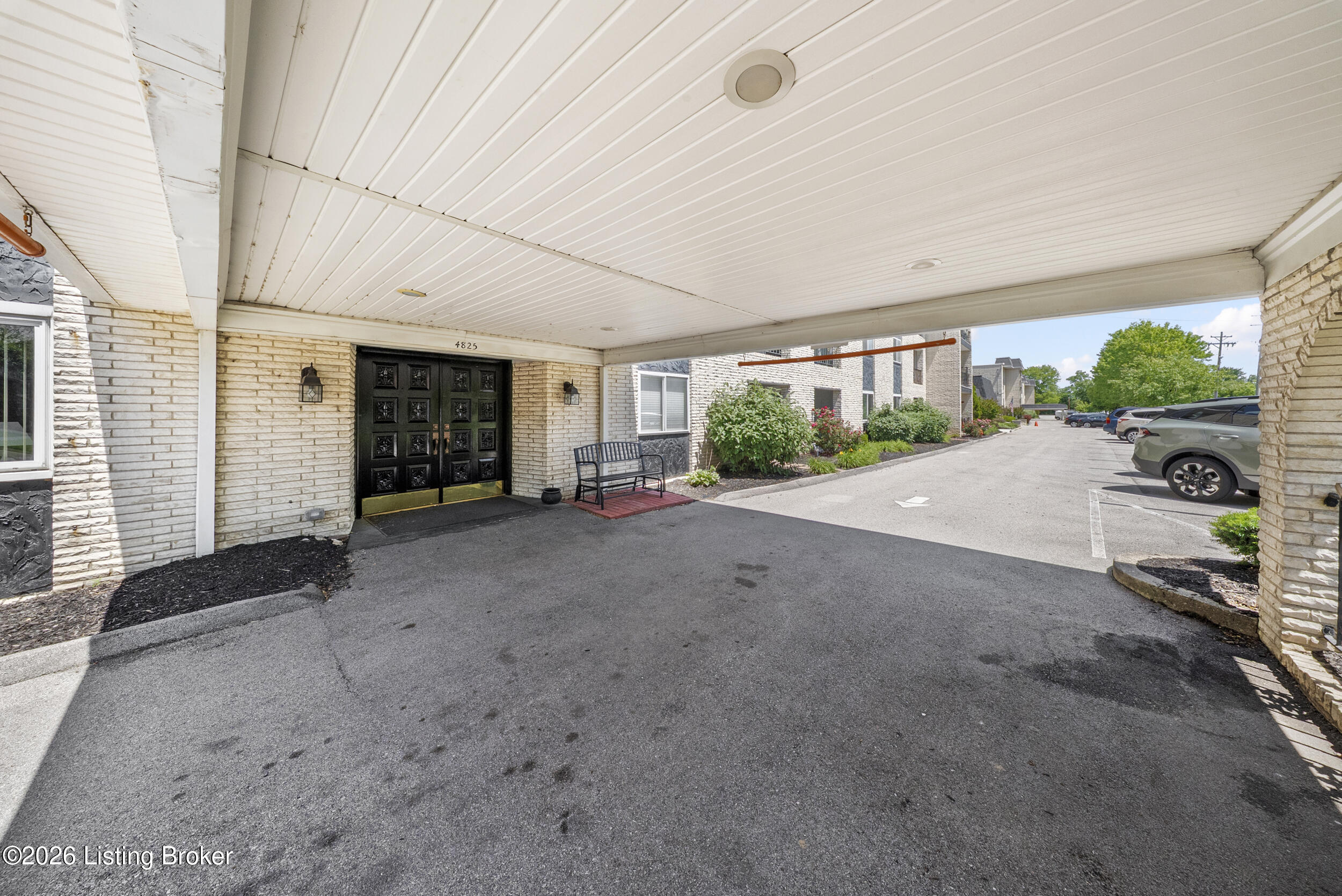 4825 Sherburn Ln 307-b Property Photo 25