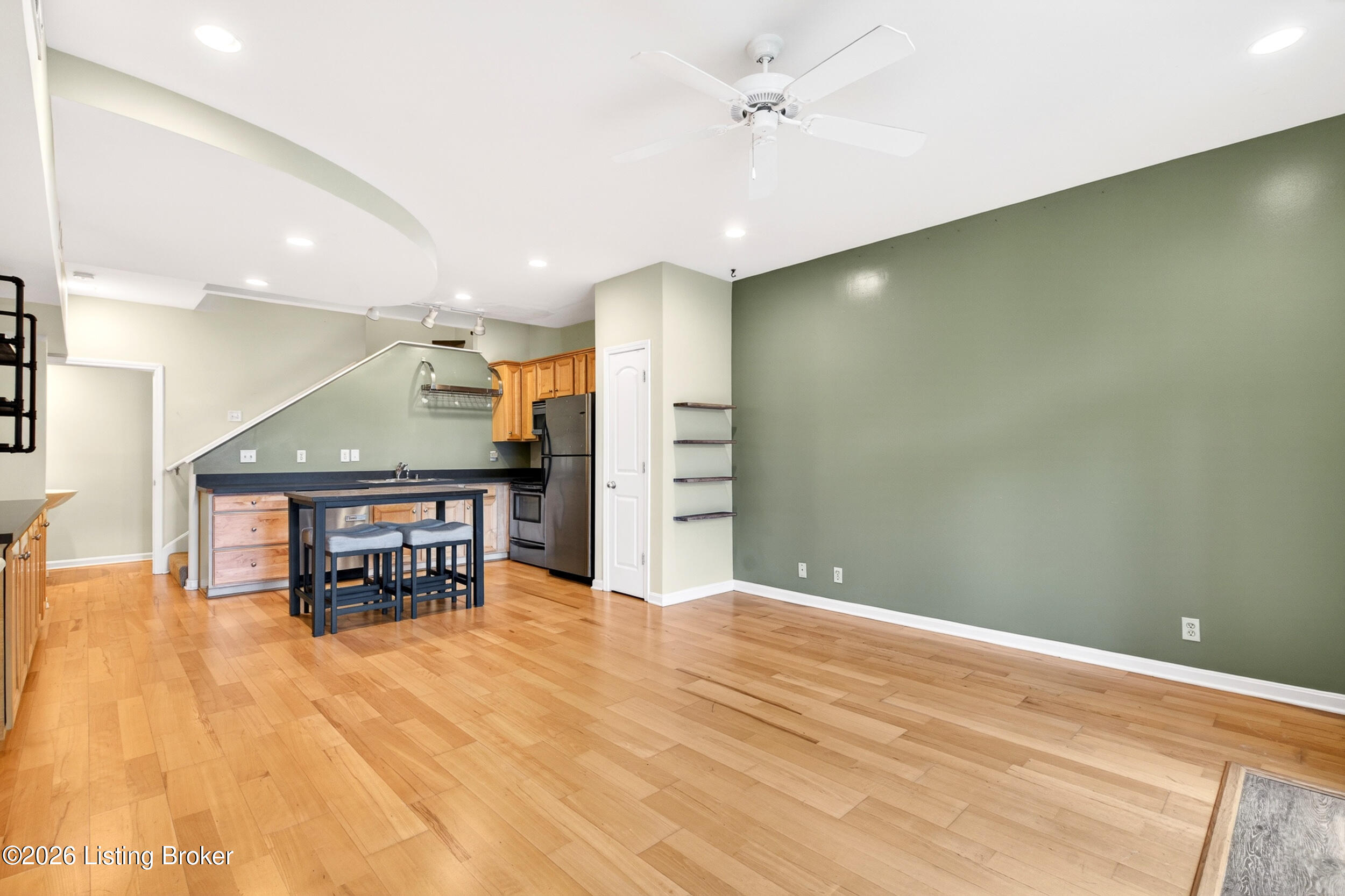 355 Kenilworth Rd Property Photo 14